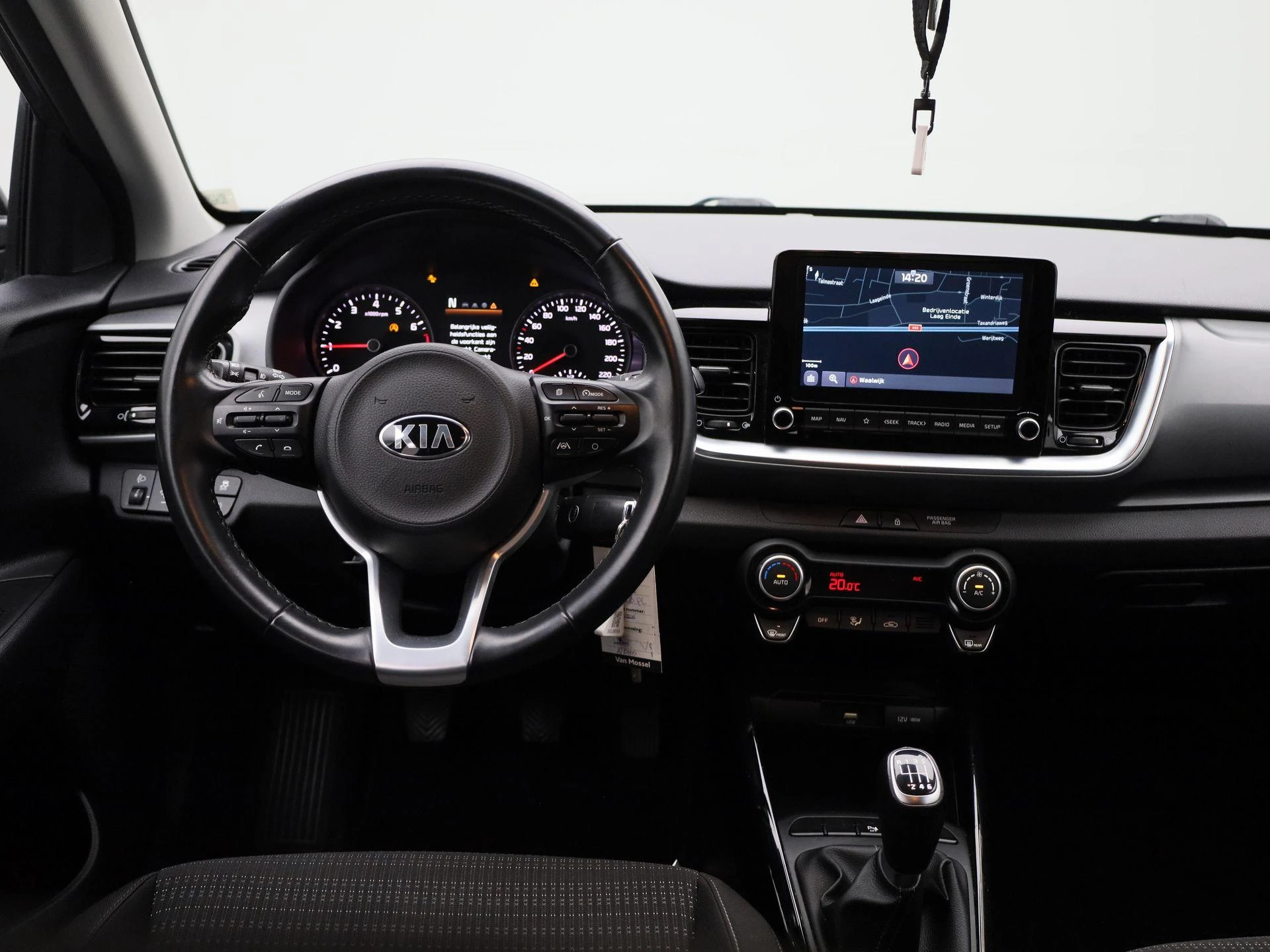 Kia-Stonic-image-6