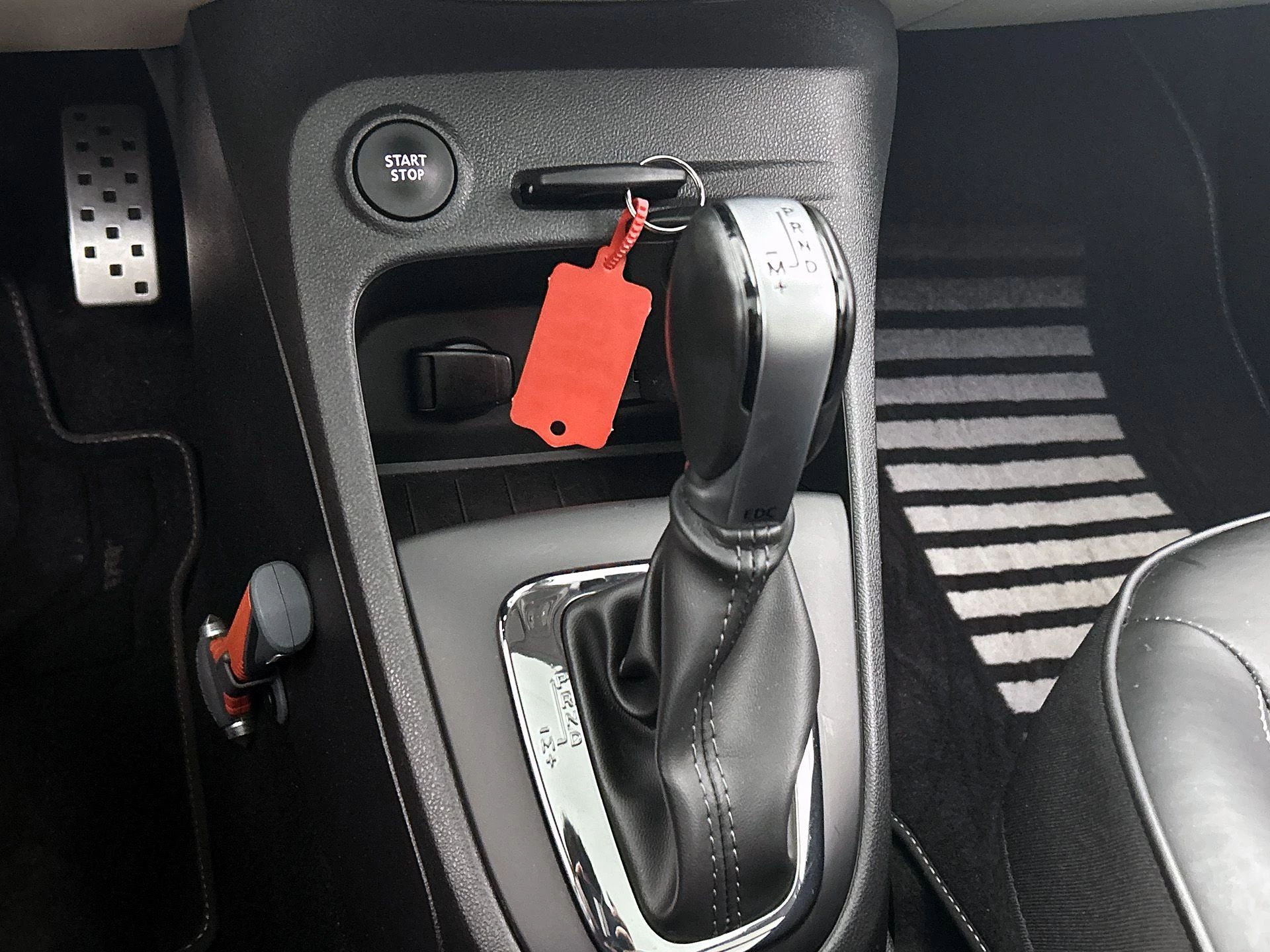 Renault-Captur-image-23