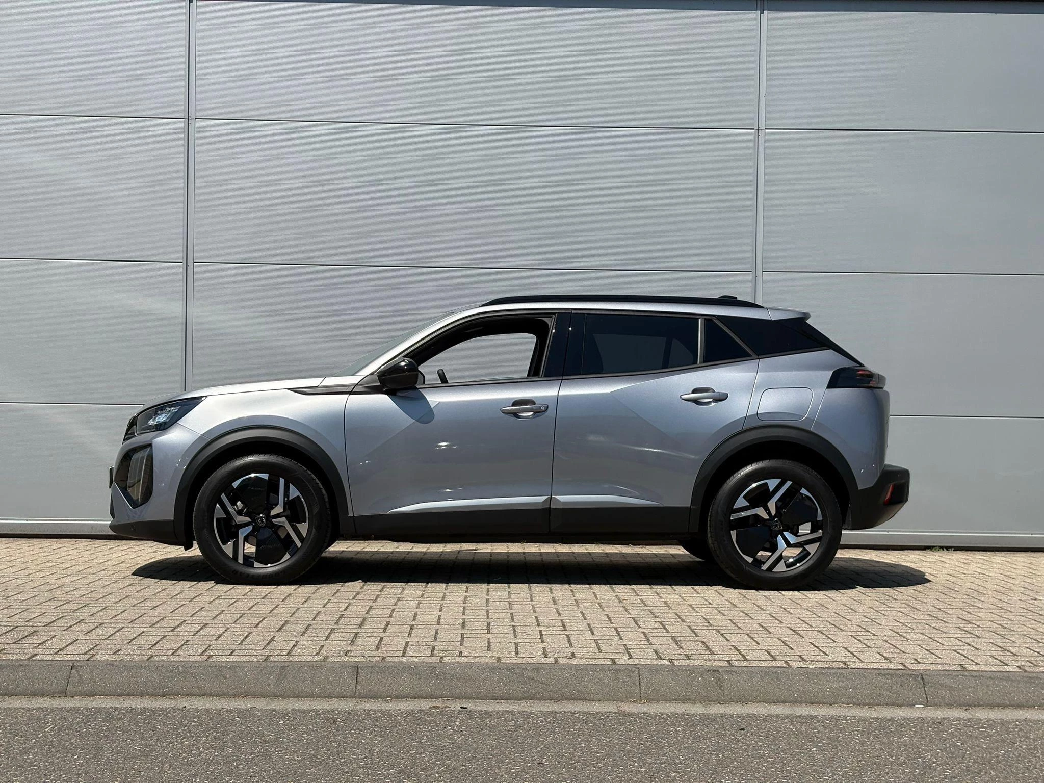 Peugeot 2008 1.2 PureTech 100 Allure