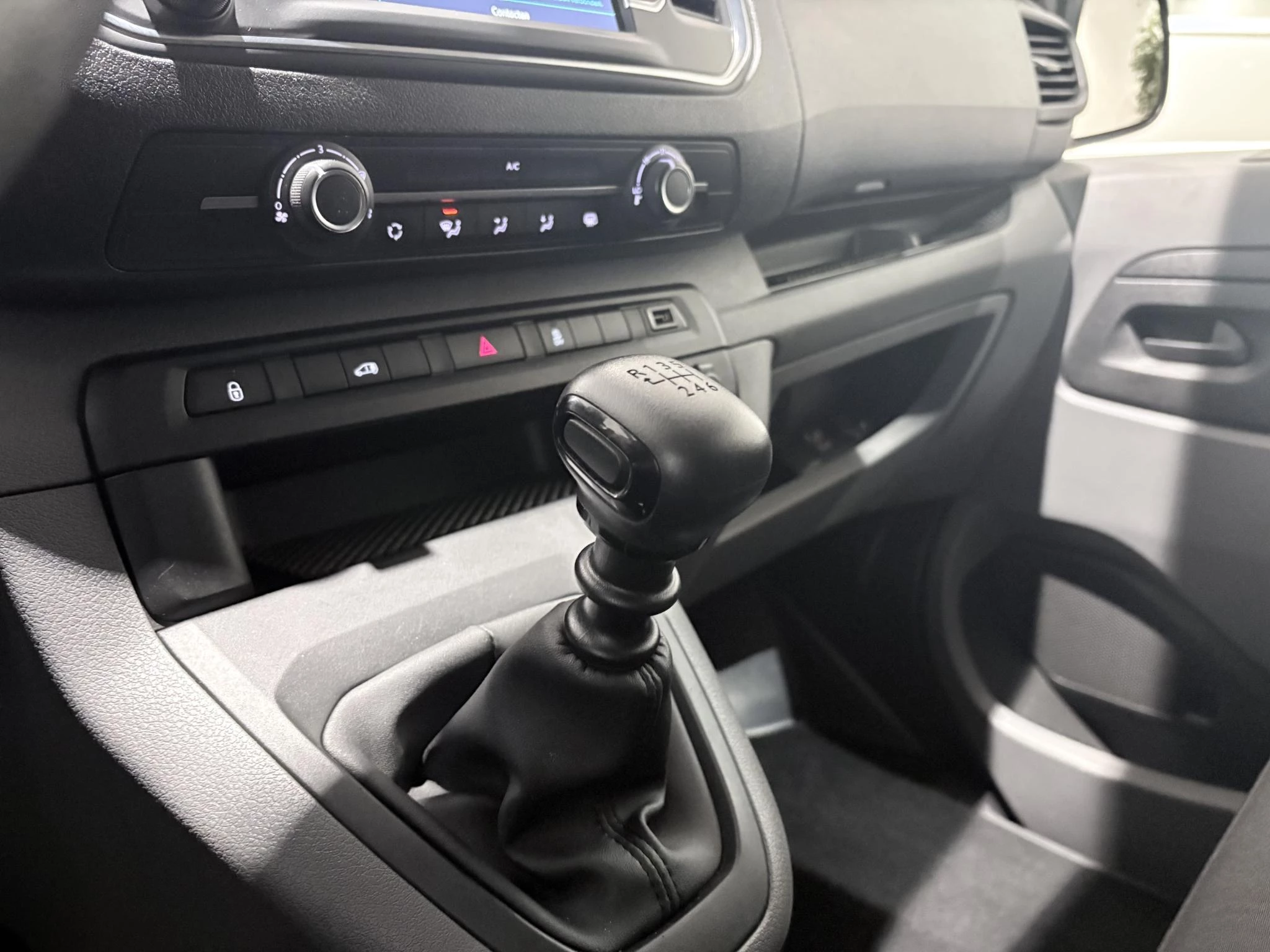 Peugeot Expert 226C 1.6 BlueHDI 115 Premium