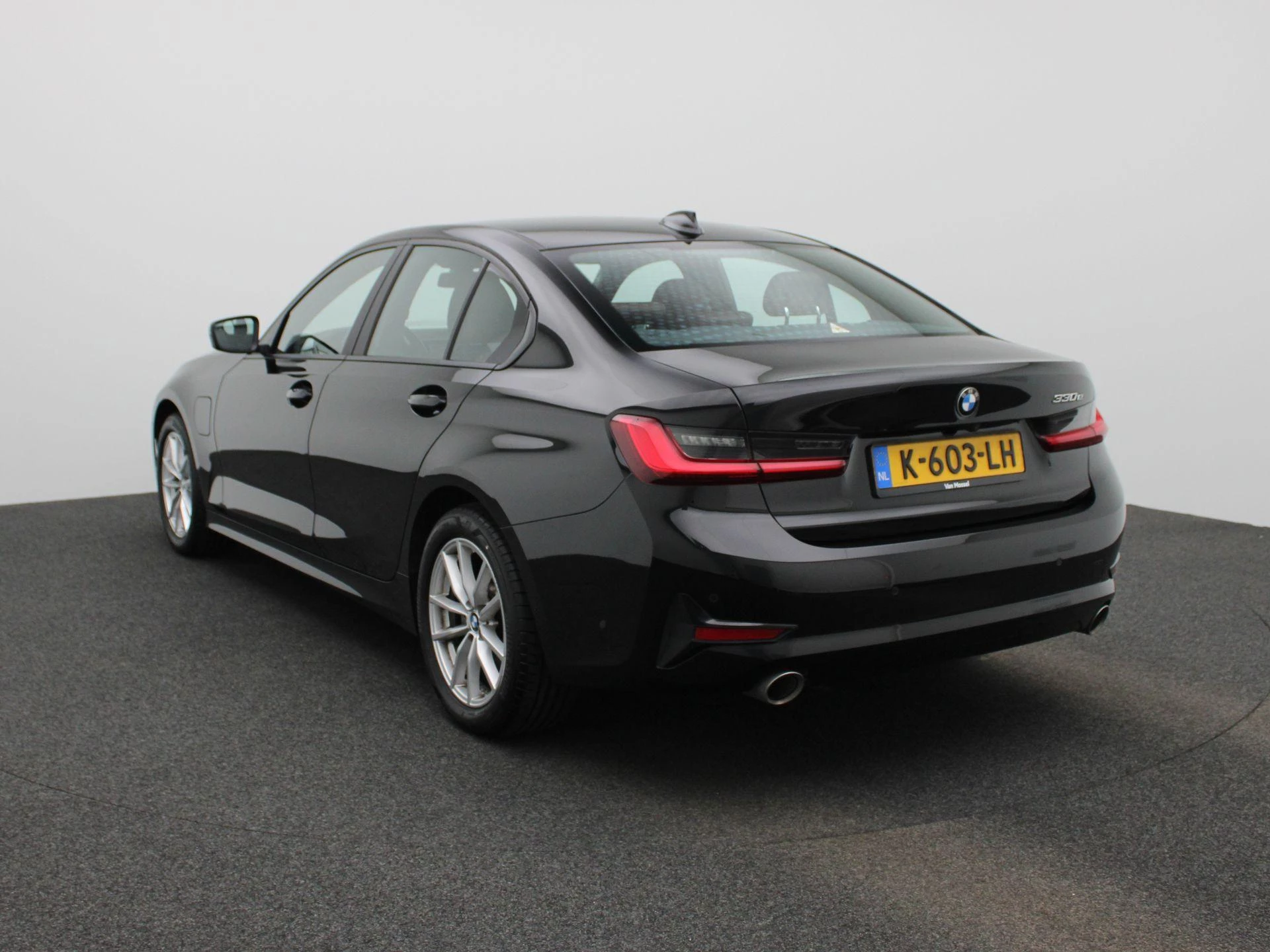 BMW 3 Serie 330e eDrive Edition