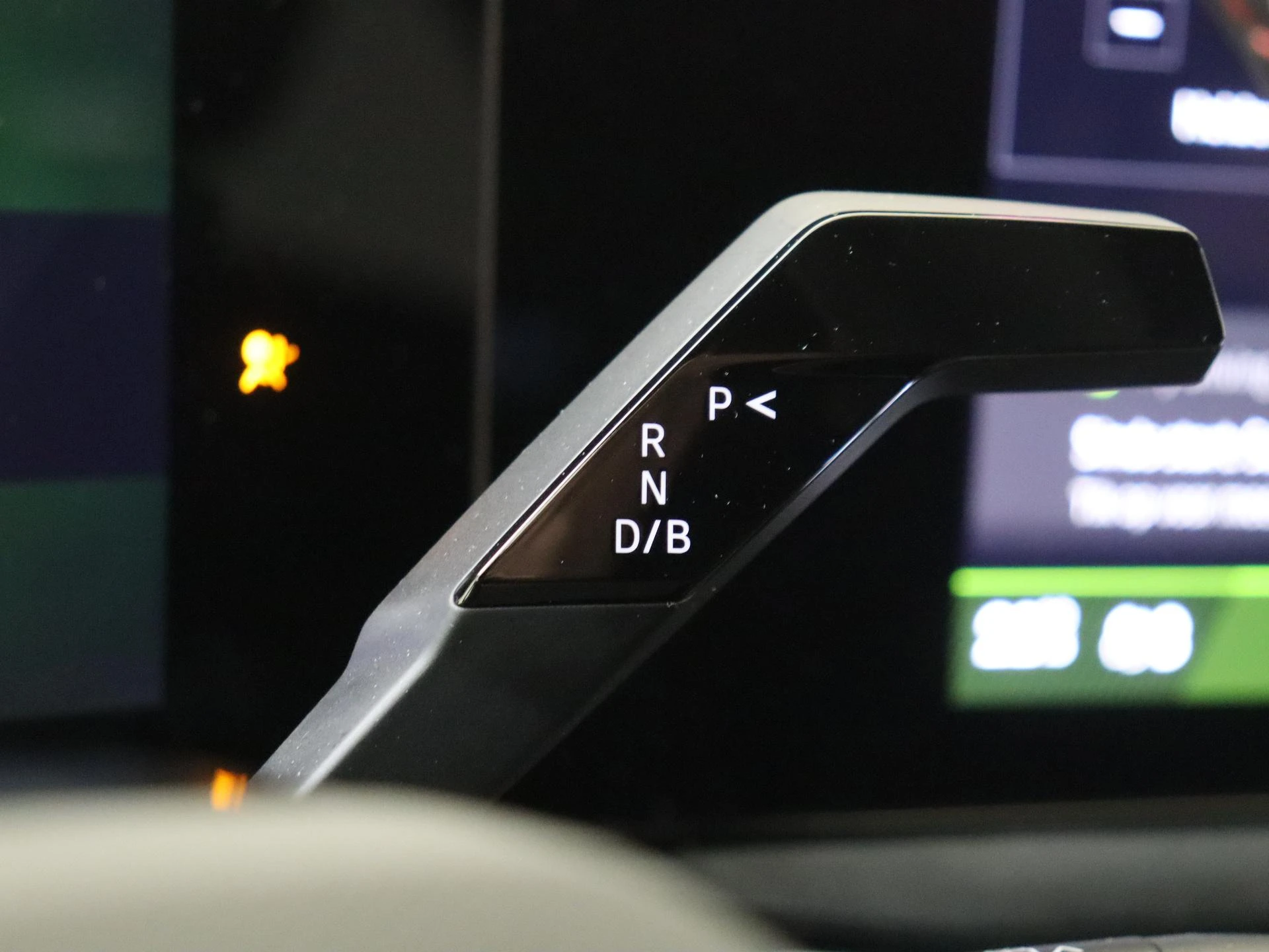 Renault-Clio-image-18