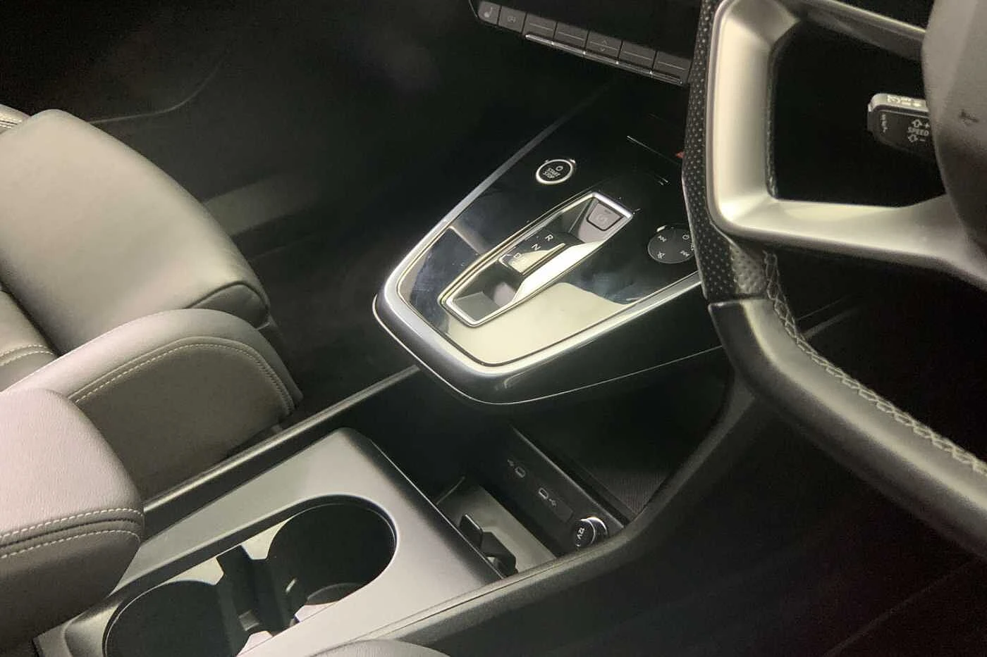 Audi-Q4 e-tron-image-7