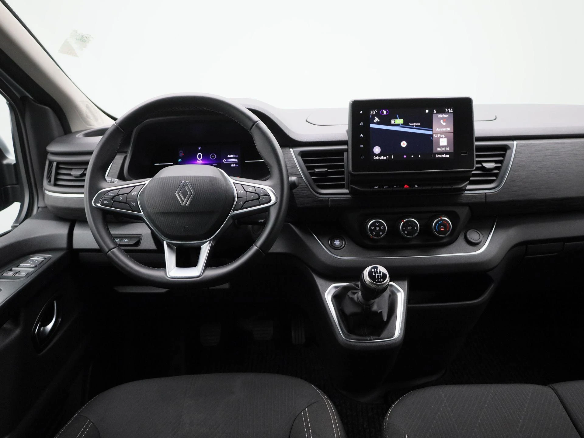 Renault-Trafic-image-6