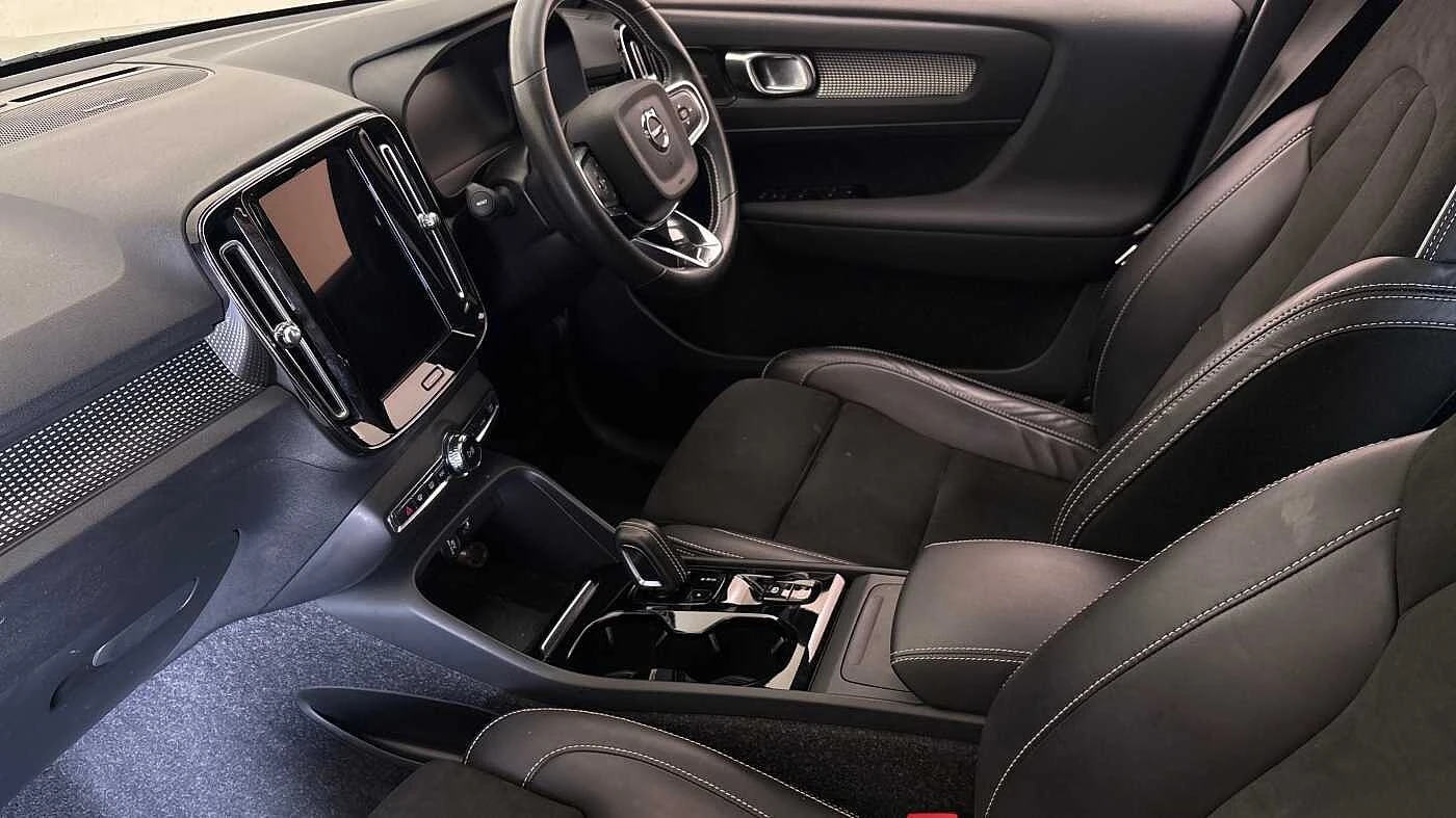 Volvo-XC40-image-4