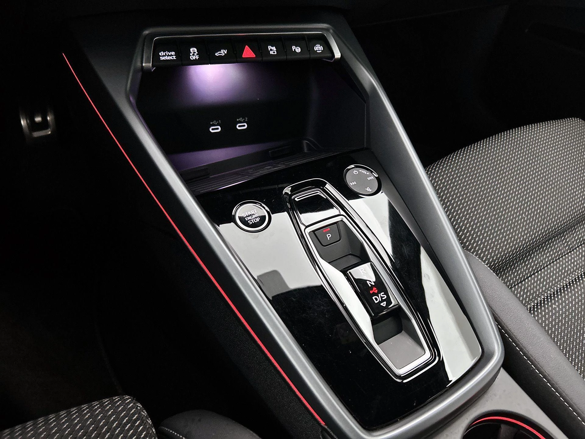 Audi A3 Sportback 40 TFSI e S edition 204 PK