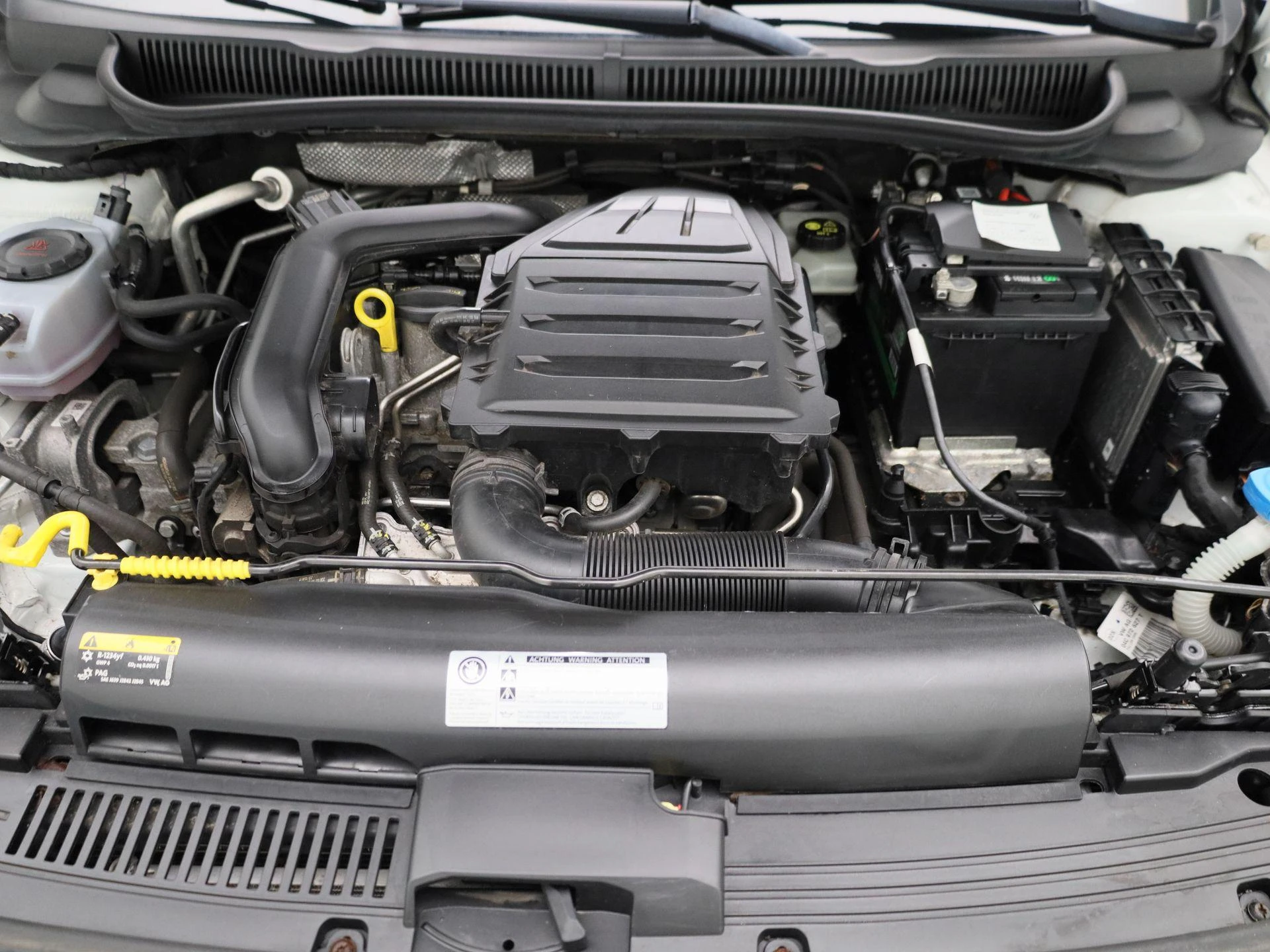 Volkswagen-Polo-image-34