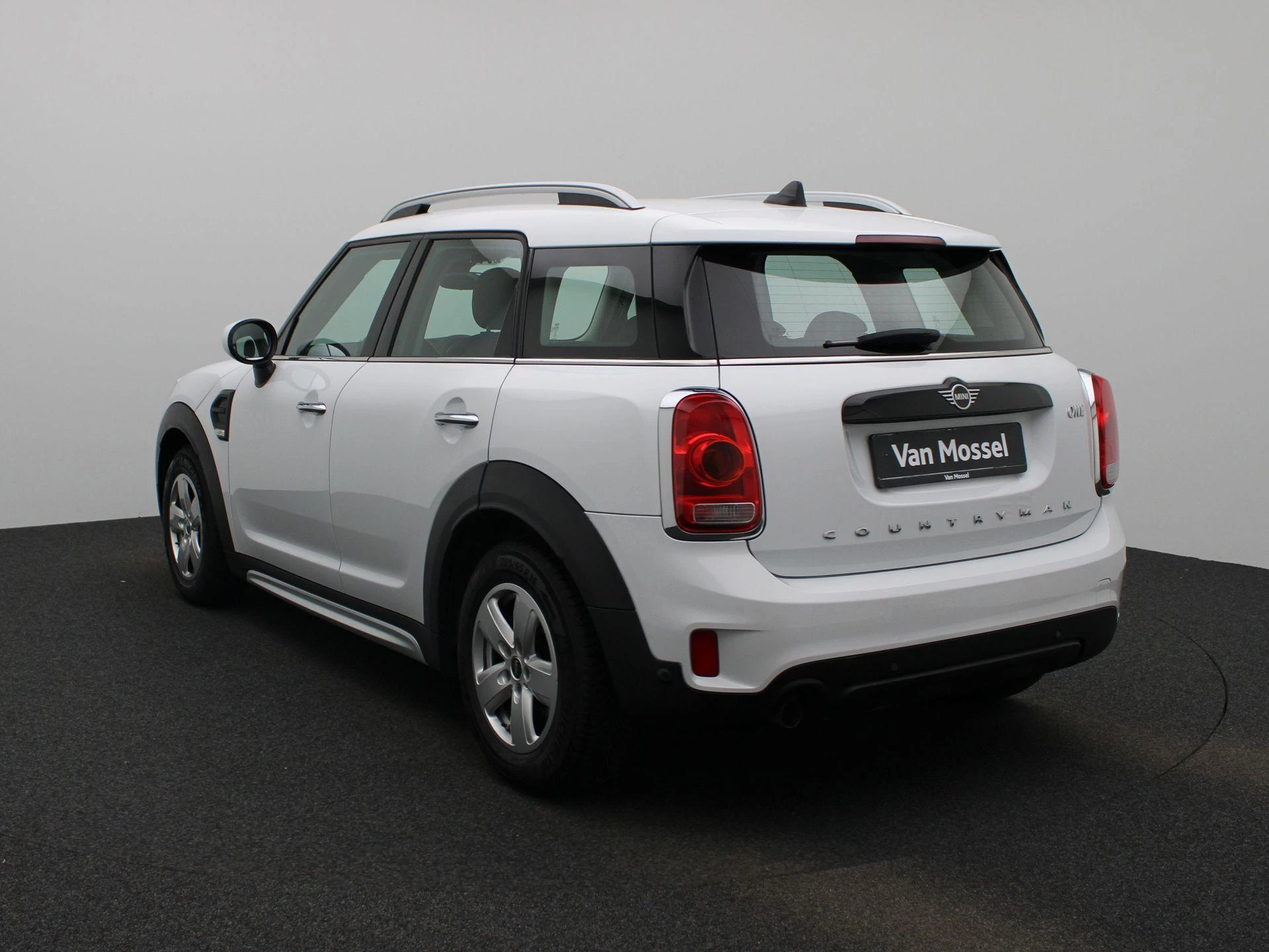 MINI-Countryman-image-1