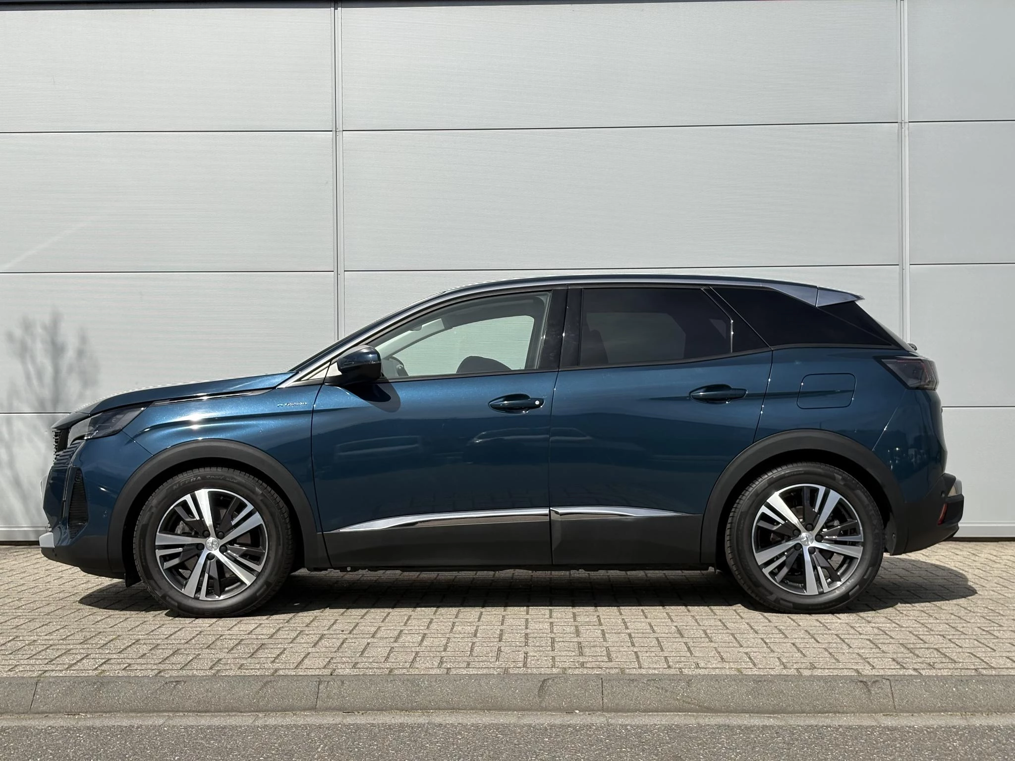 Peugeot-3008-image-2