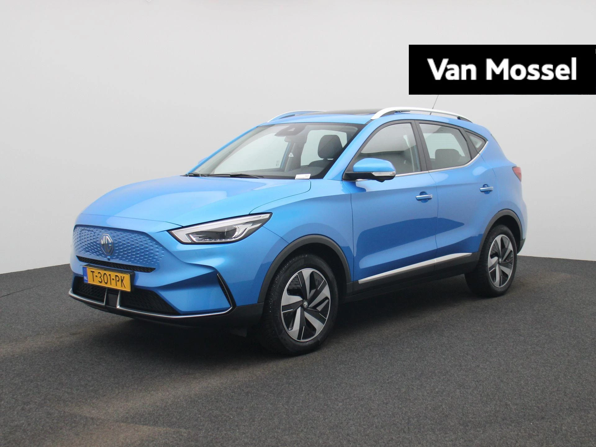 MG-ZS EV-image-0