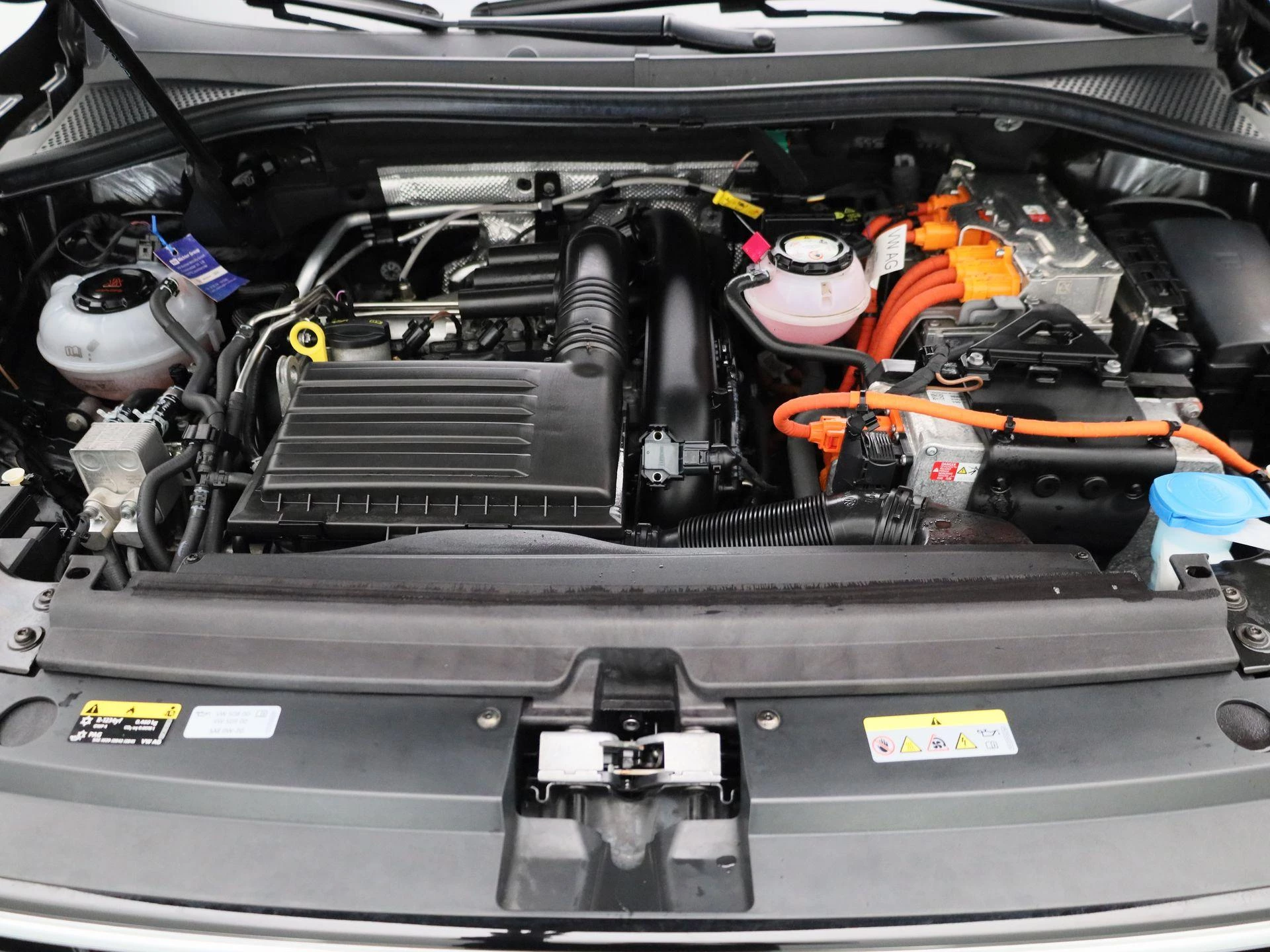 Volkswagen-Tiguan-image-35