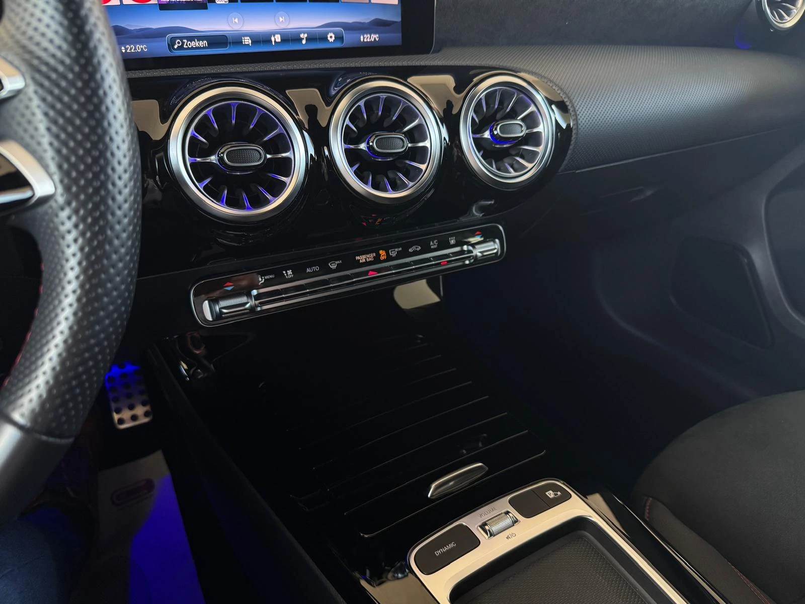 Mercedes-Benz-Classe A-image-19