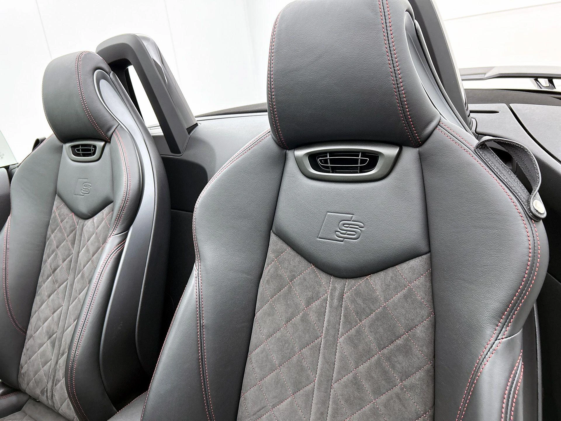 Audi-TT-image-14
