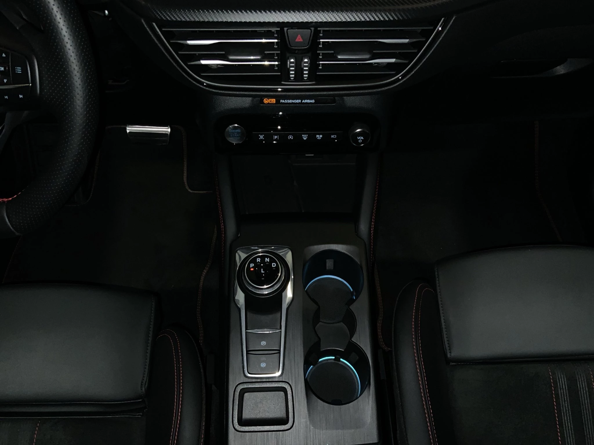 Ford Kuga ST-Line X Aut.*360GRAD*LED-MATRIX*NAVI*GRA*WINTER-PKT.