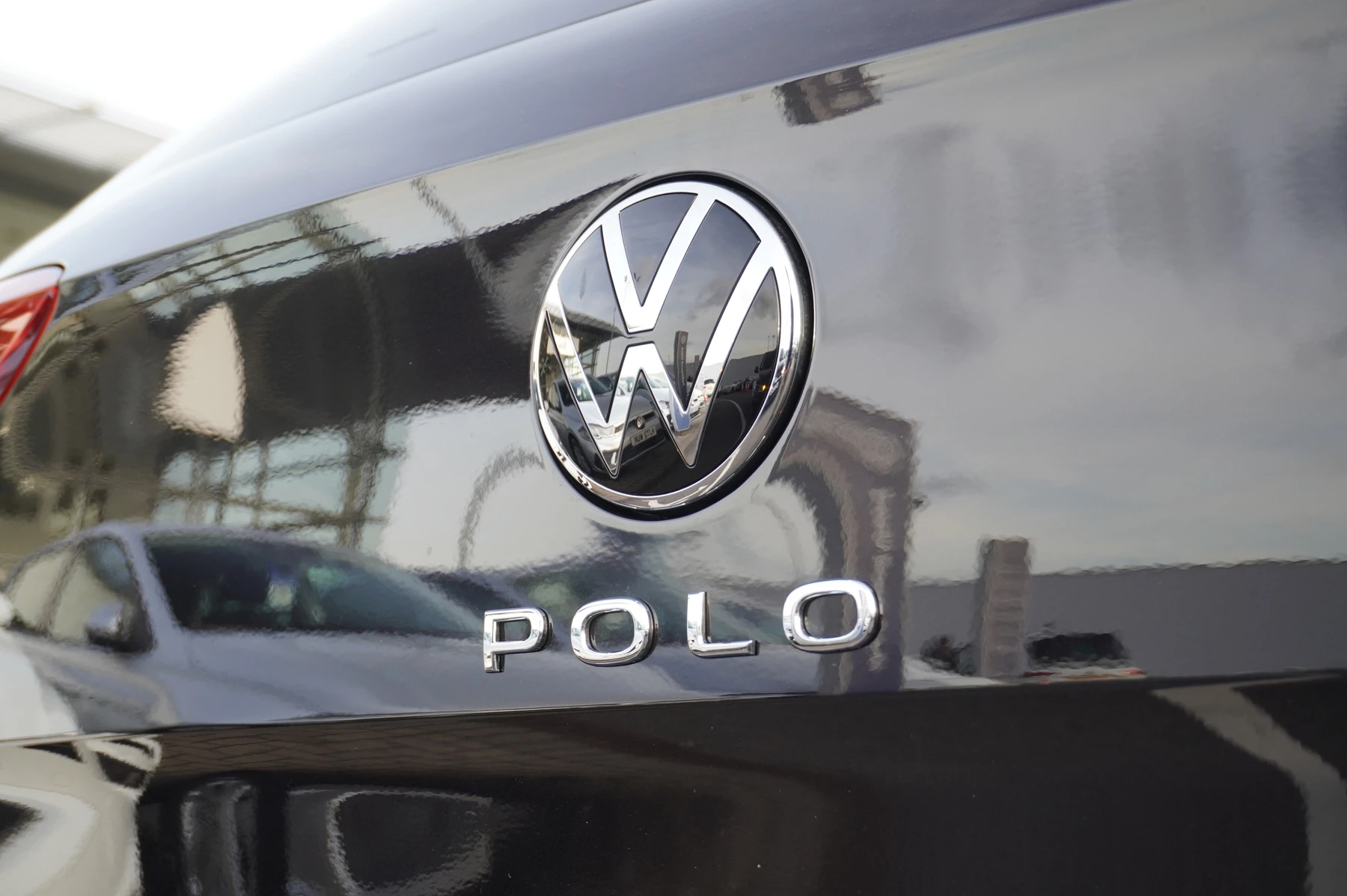 Volkswagen-Polo-image-41
