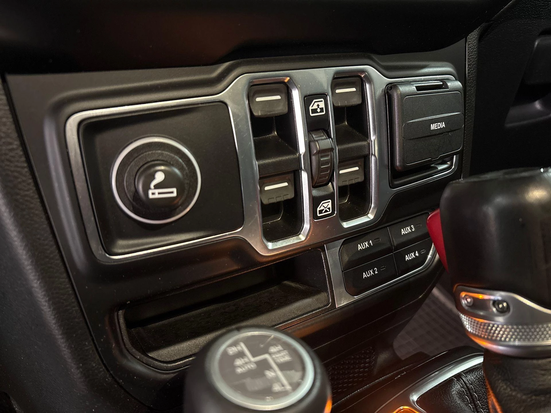 Jeep-Wrangler-image-13