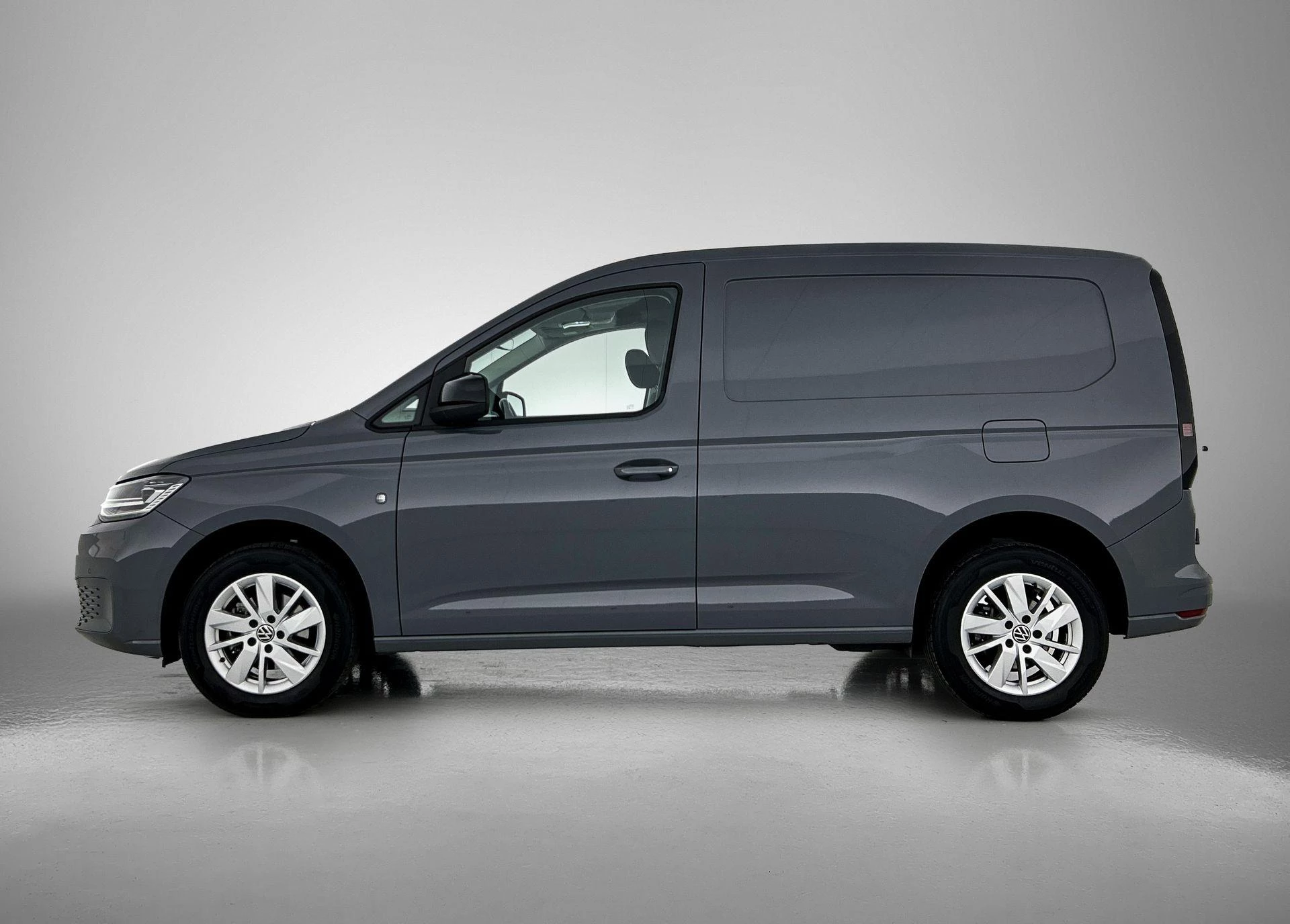 Volkswagen-Caddy-image-2
