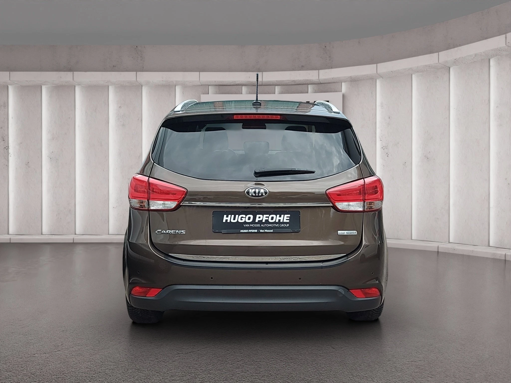 Kia-Carens-image-3
