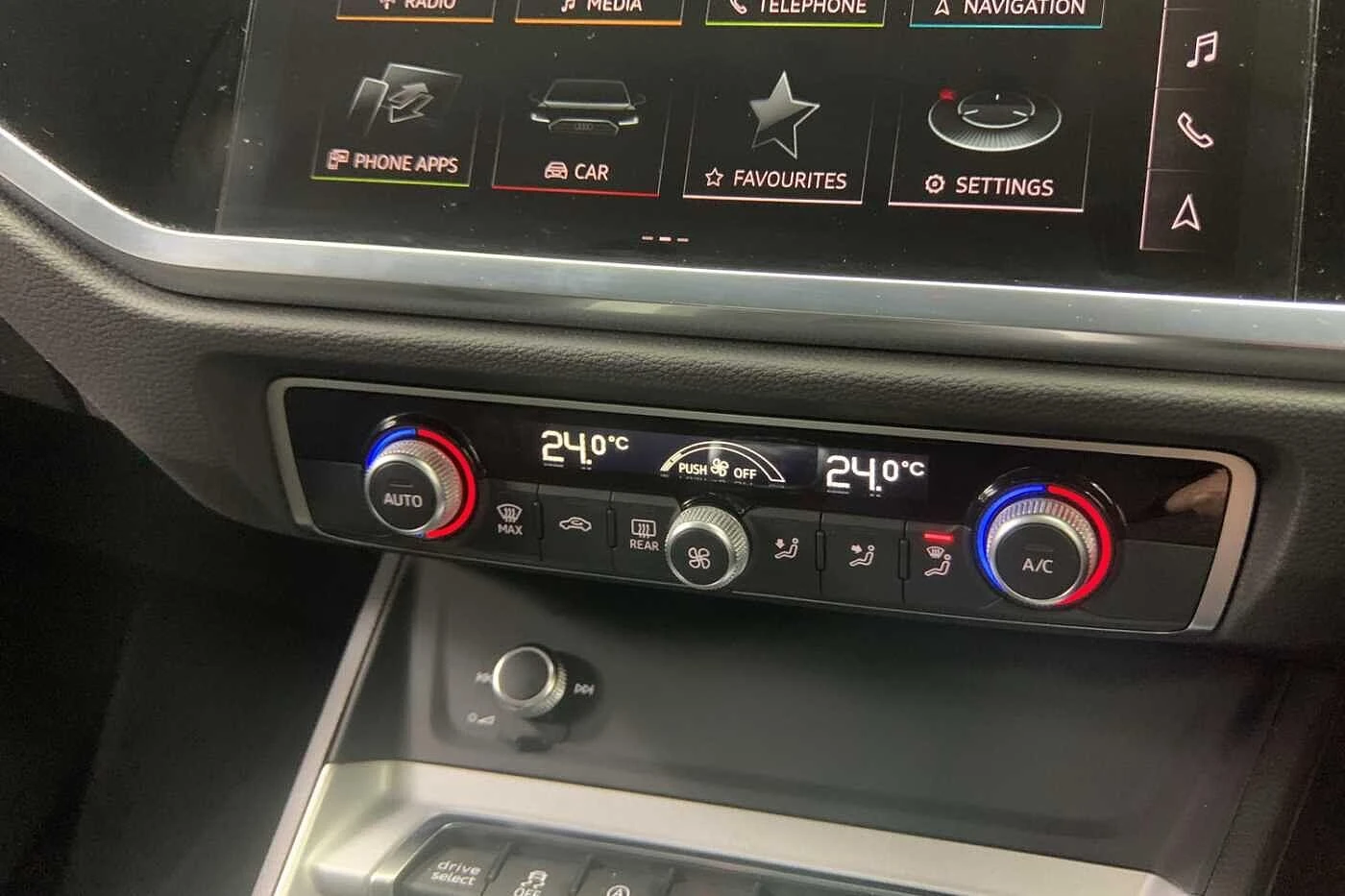 Audi-Q3-image-16