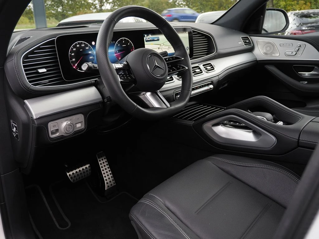 Mercedes-Benz-GLE 450 d-image-7