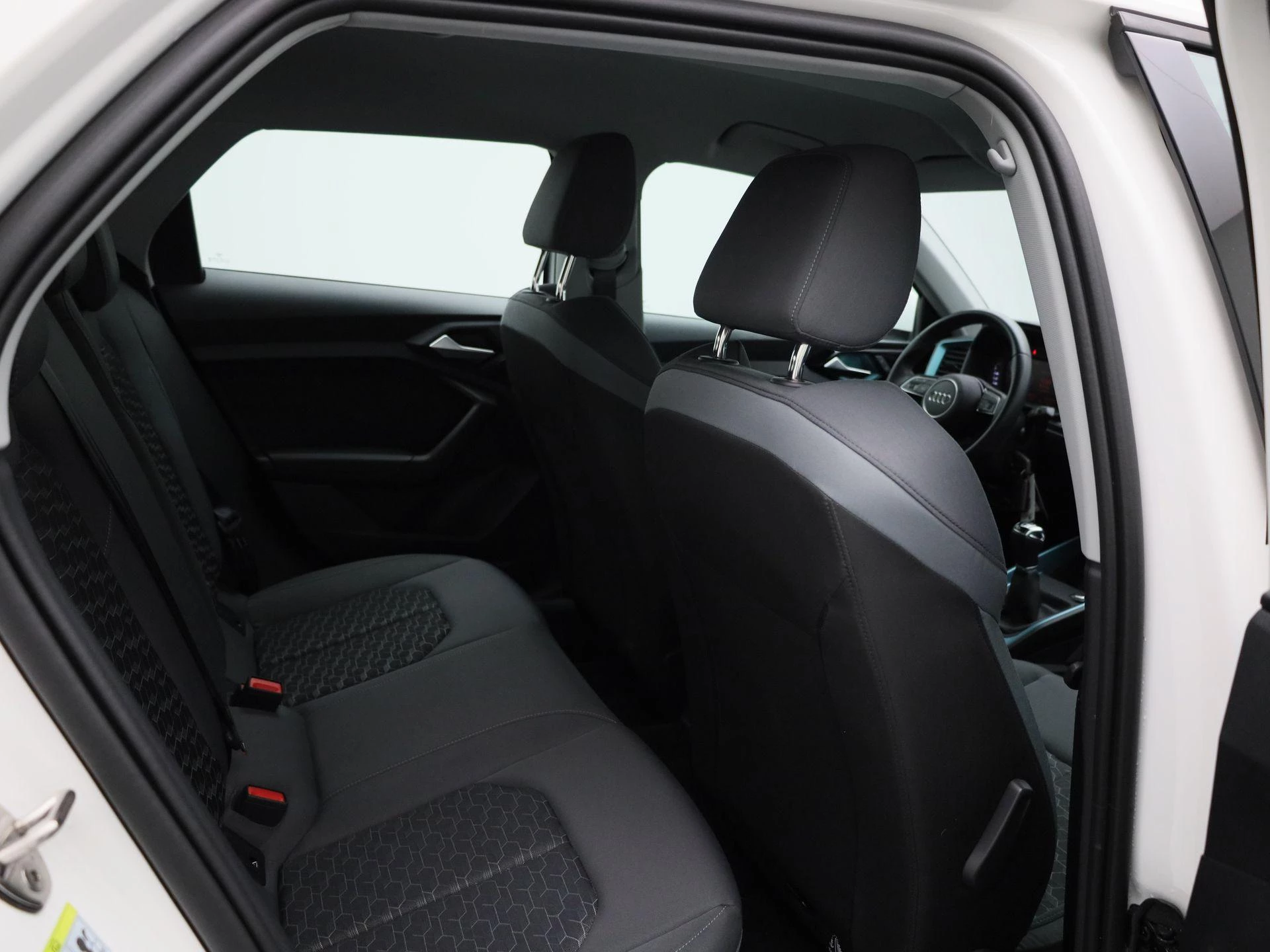 Audi-A1 Sportback-image-30