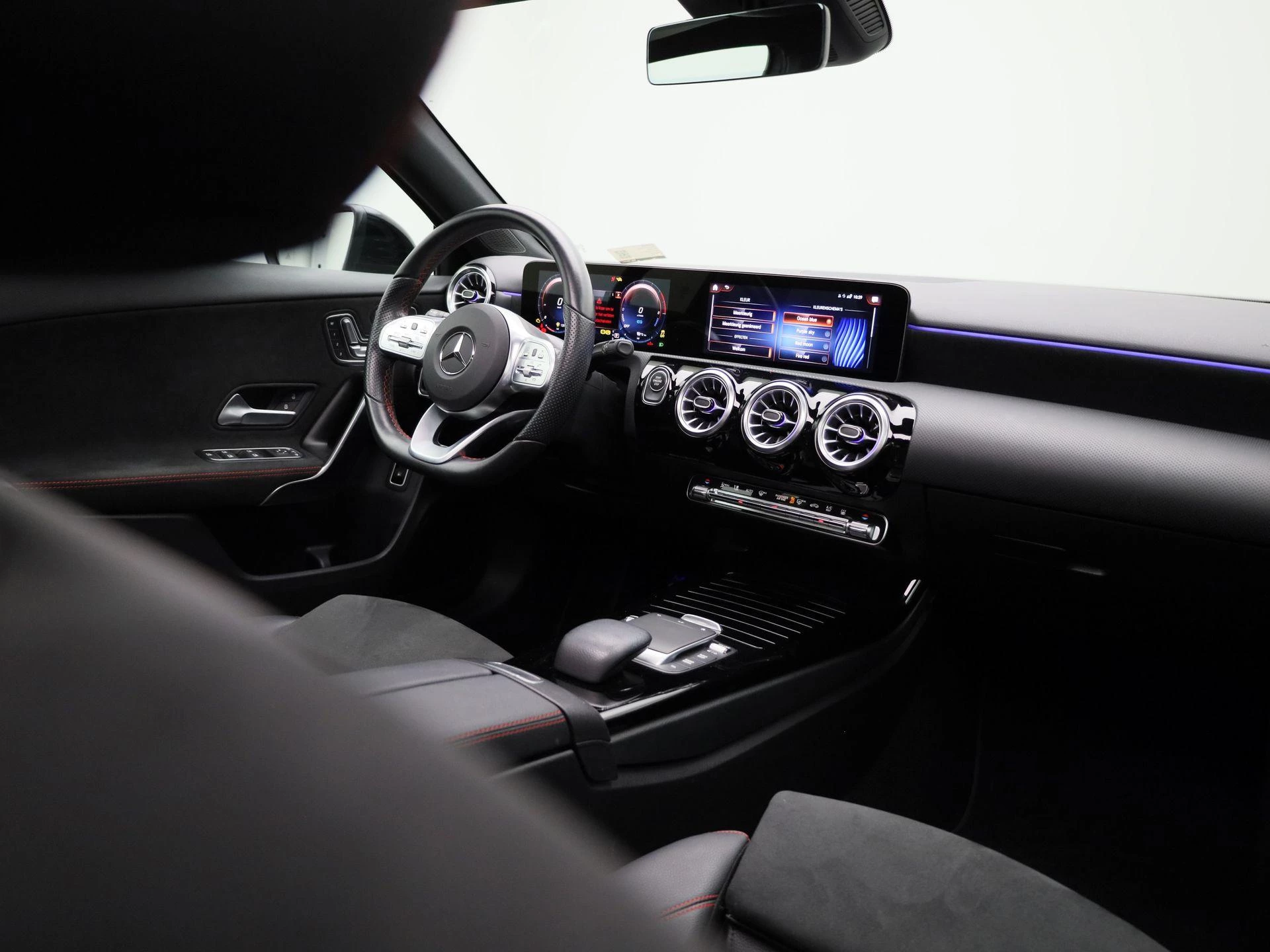 Mercedes-Benz-A-Klasse-image-51