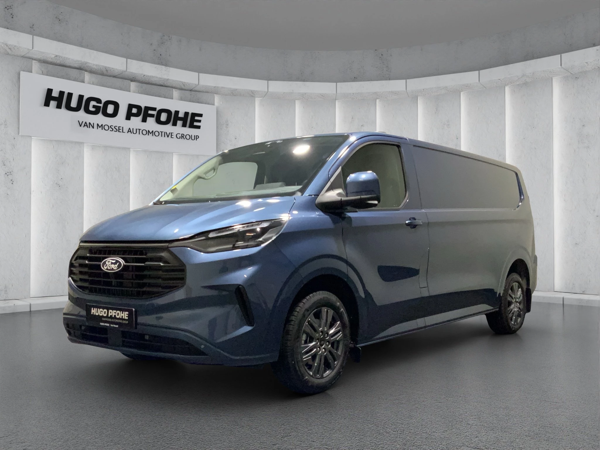 Ford-Transit Custom-image-0