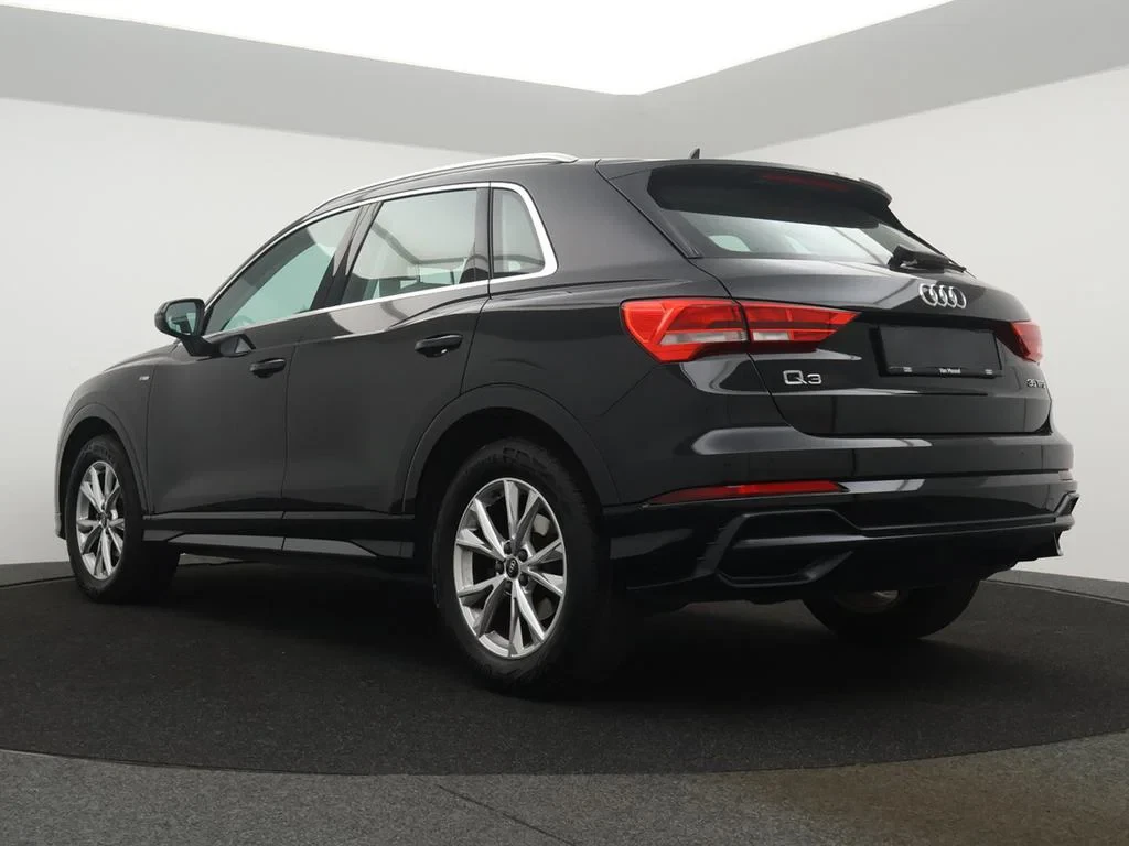 Audi-Q3-image-5