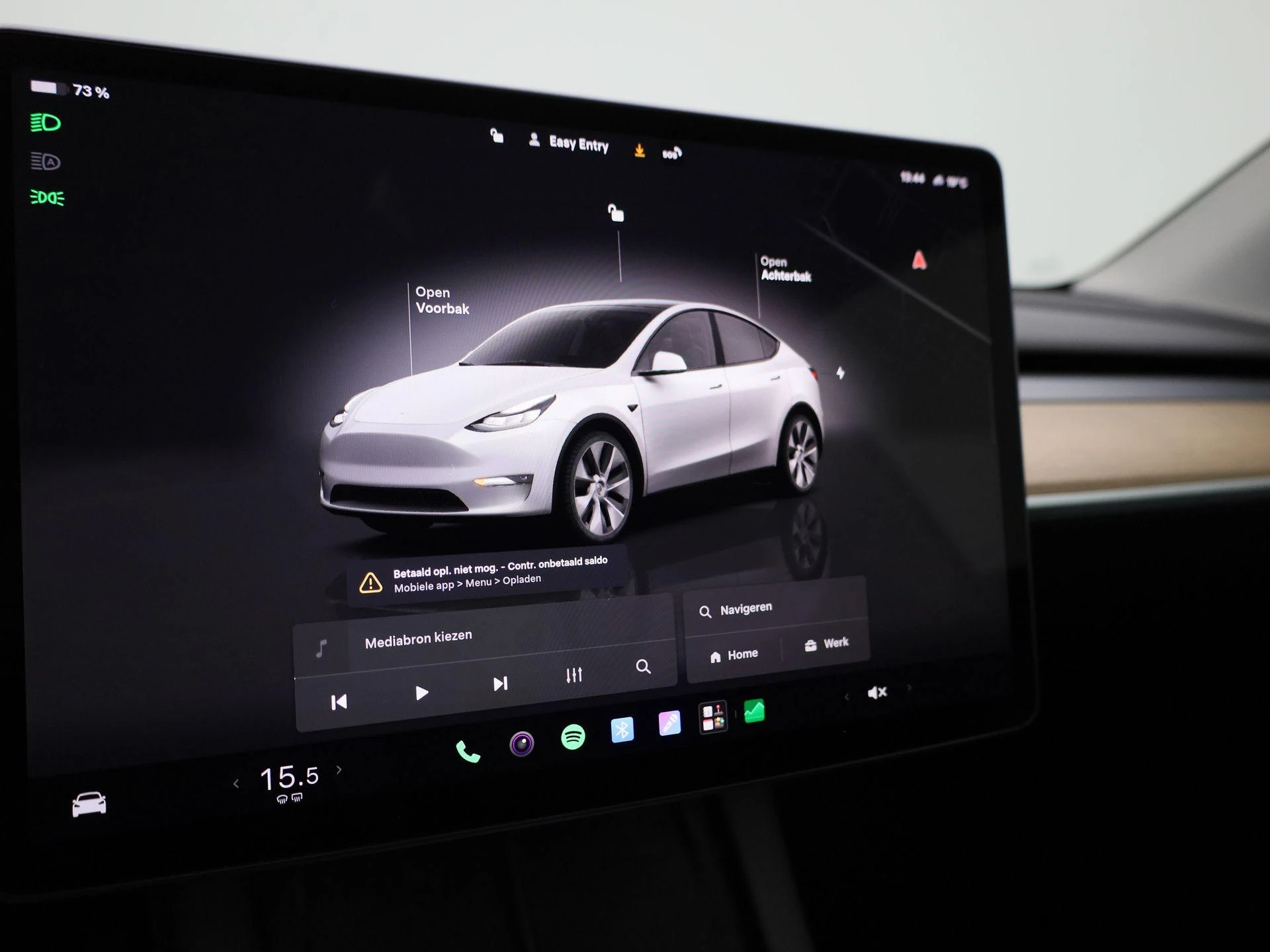 Tesla-Model Y-image-17