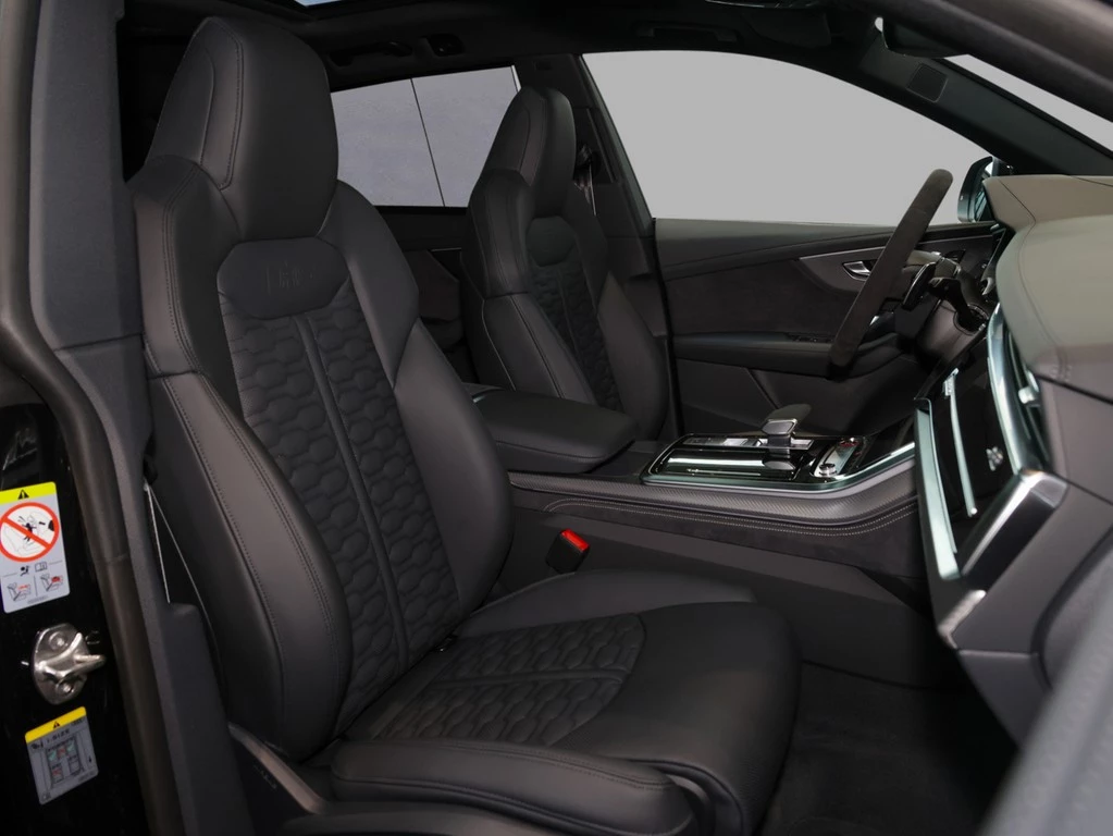 Audi-RSQ8-image-10