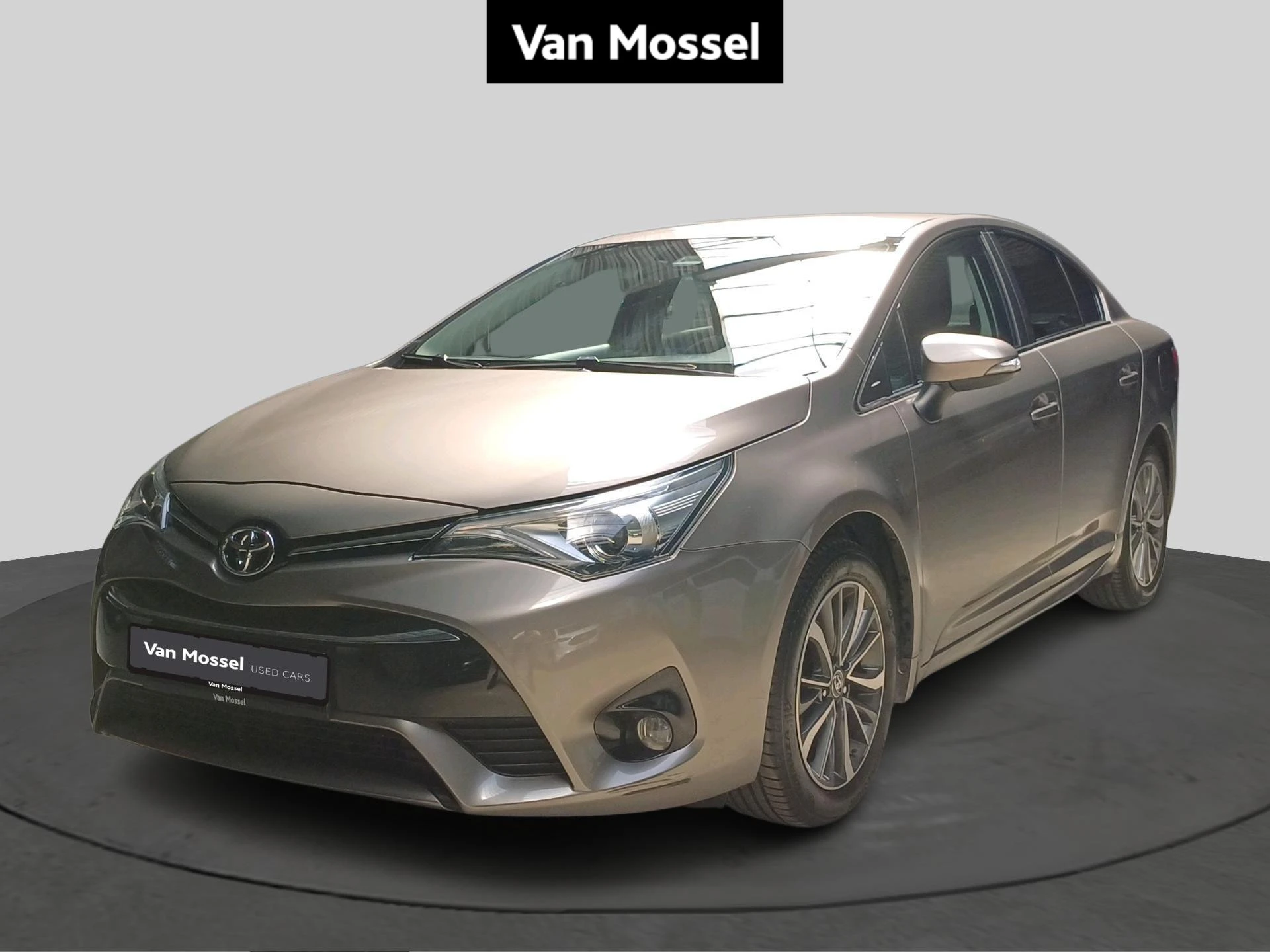 Toyota-Avensis-image-0