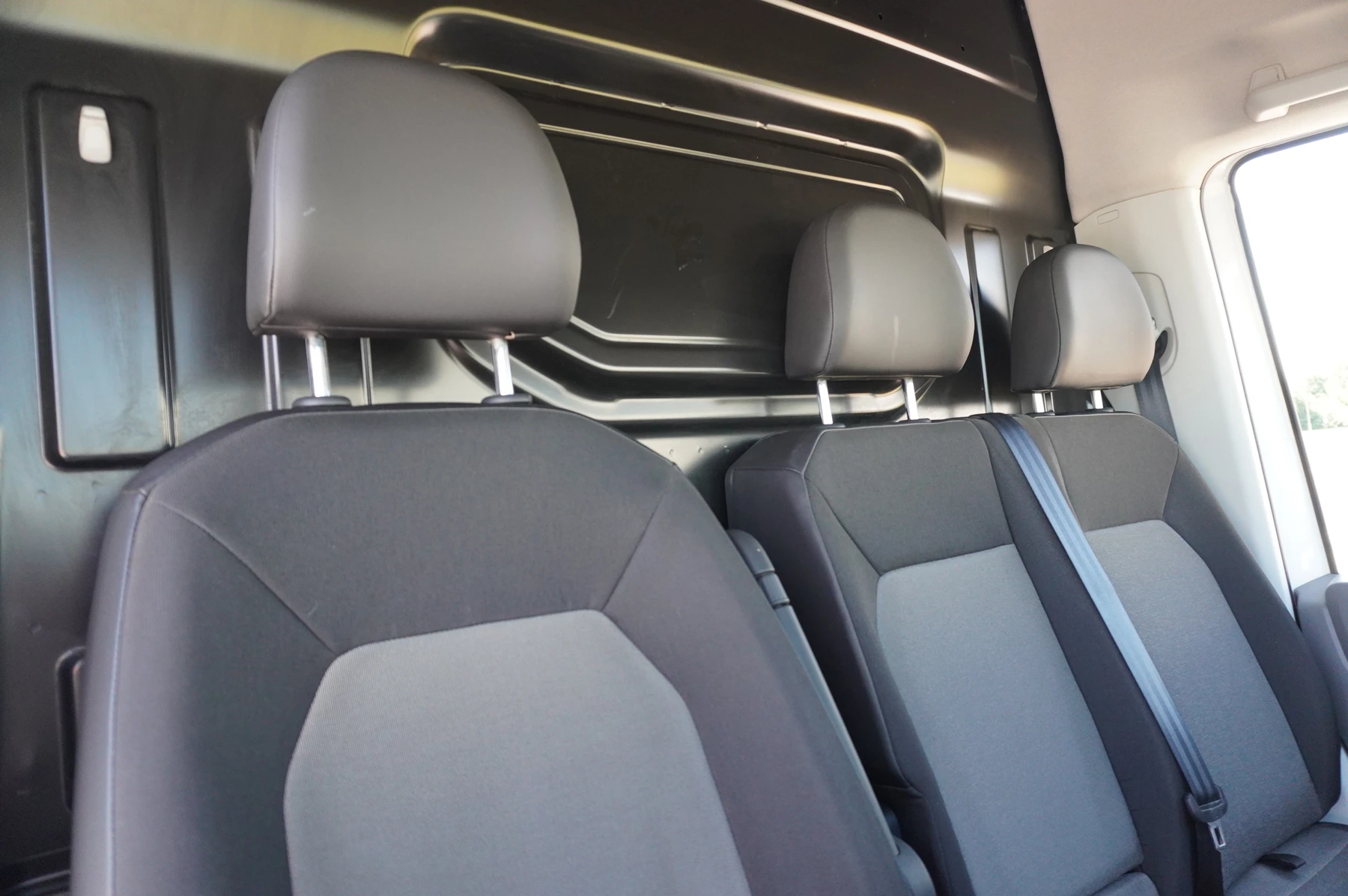 Volkswagen-Crafter-image-27