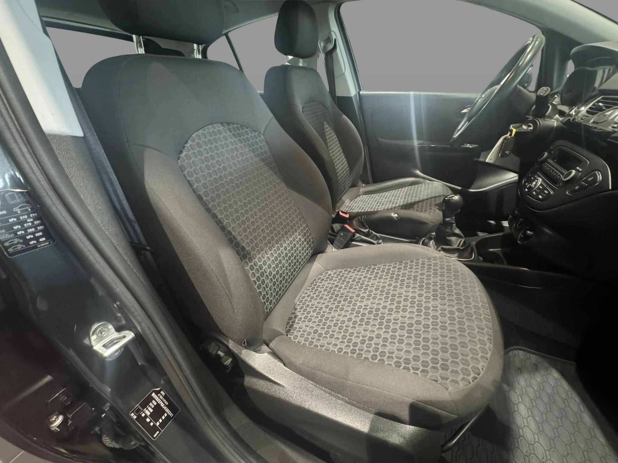 Opel-Corsa-image-10