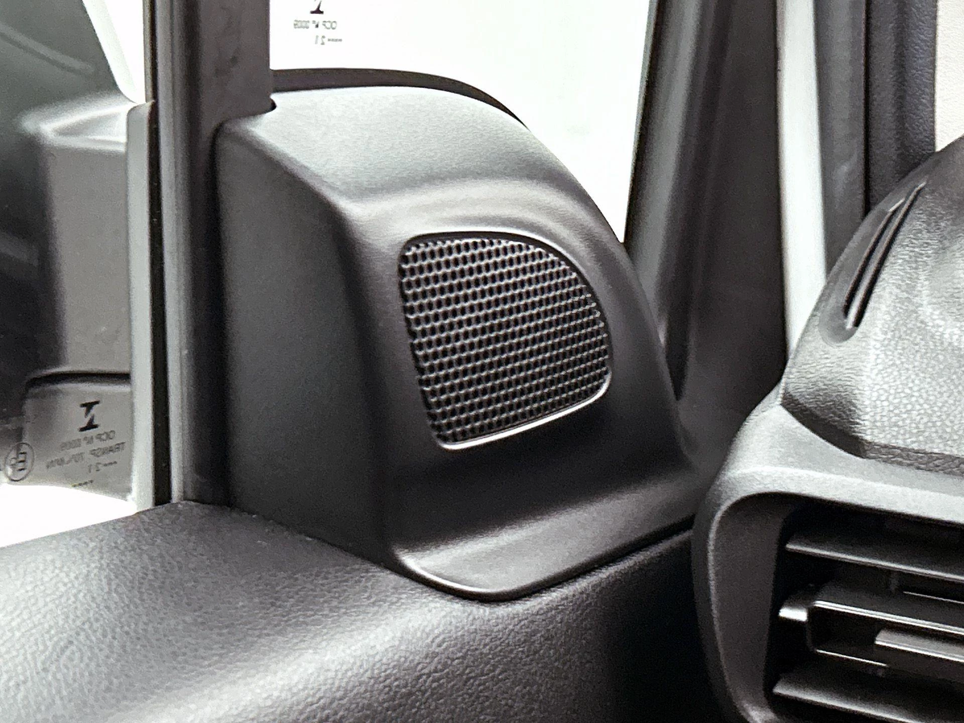 Opel-Combo-image-7