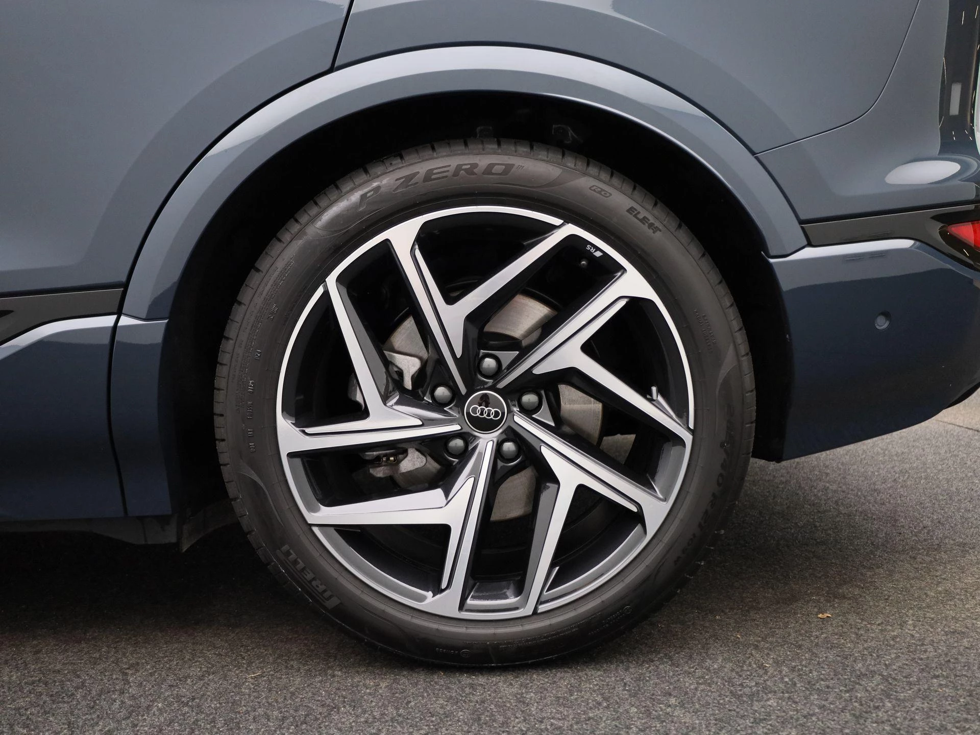 Audi Q6 e-tron Advanced edition 100 kWh
