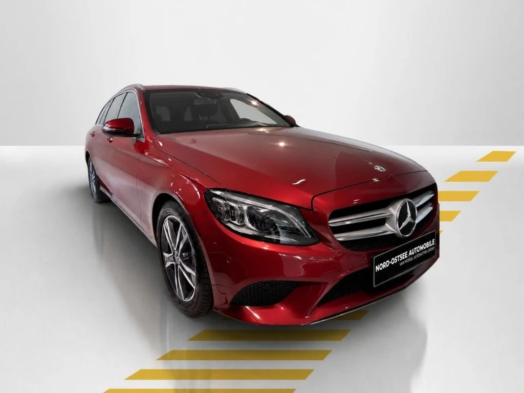 Mercedes-Benz-C-Klasse 300-image-15