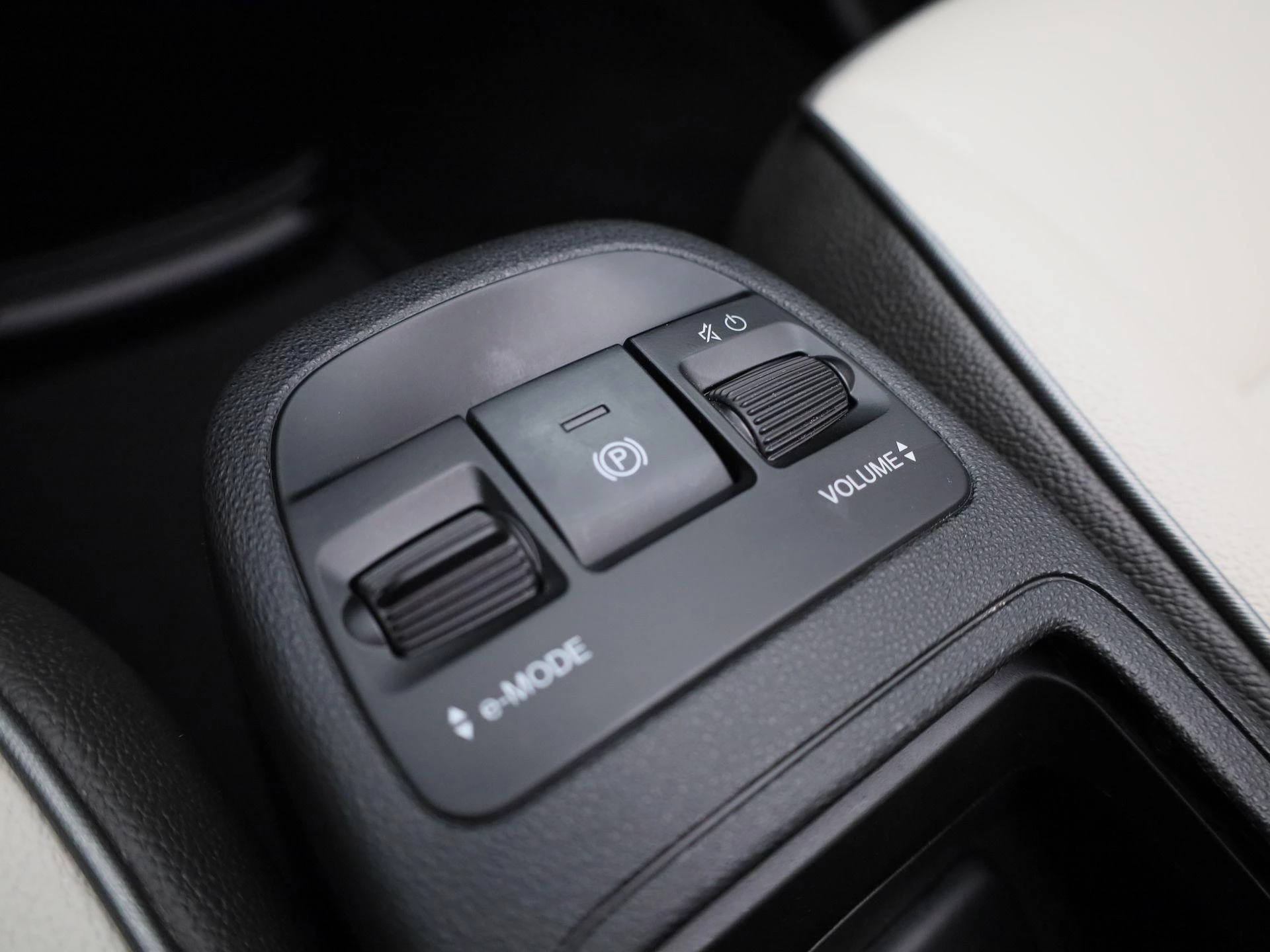 Fiat 500C La Prima 42 kWh
