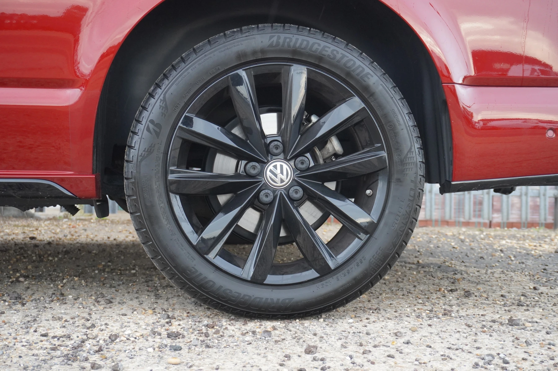 Volkswagen-California-image-25