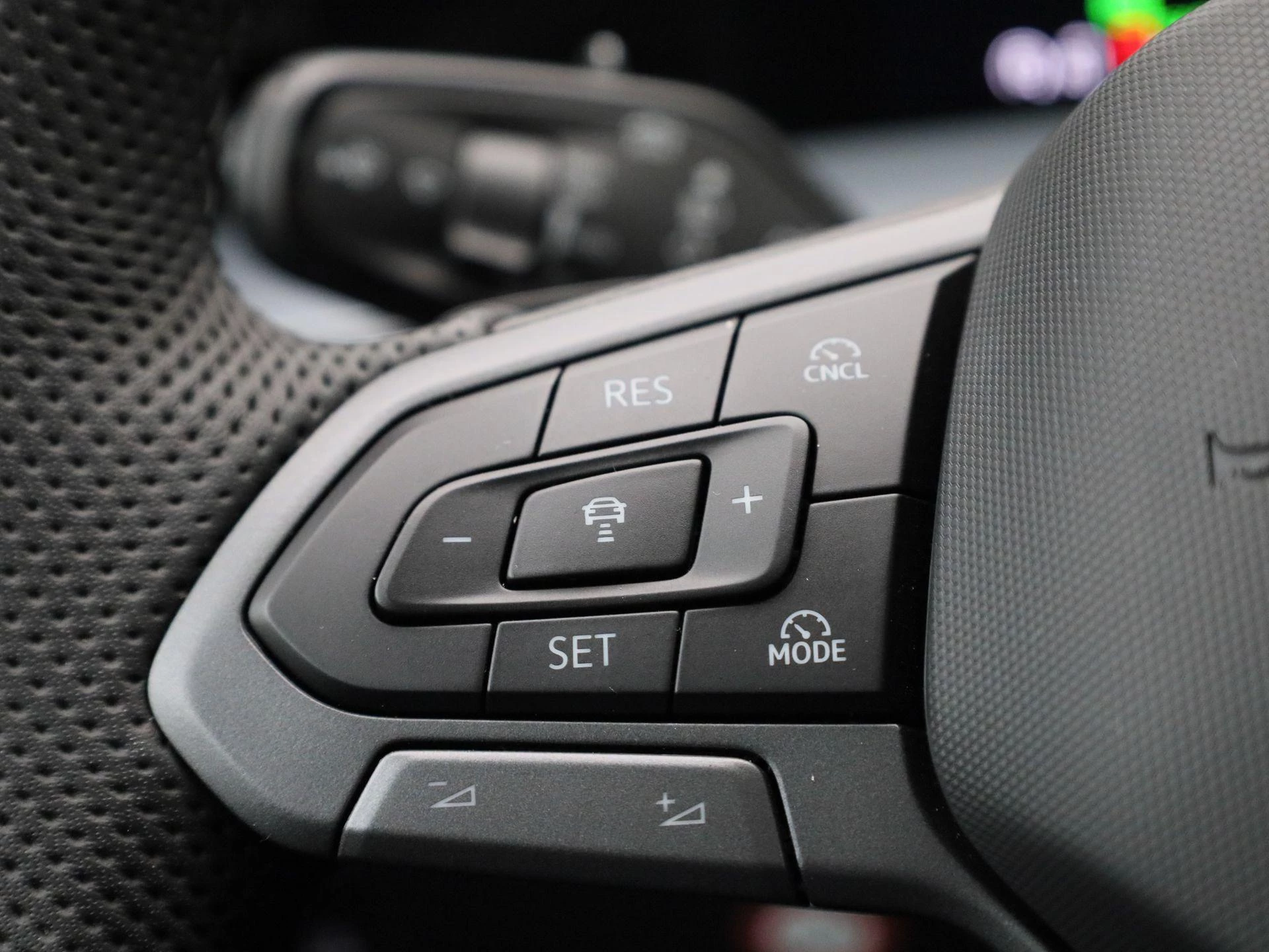 Volkswagen-Tayron-image-17