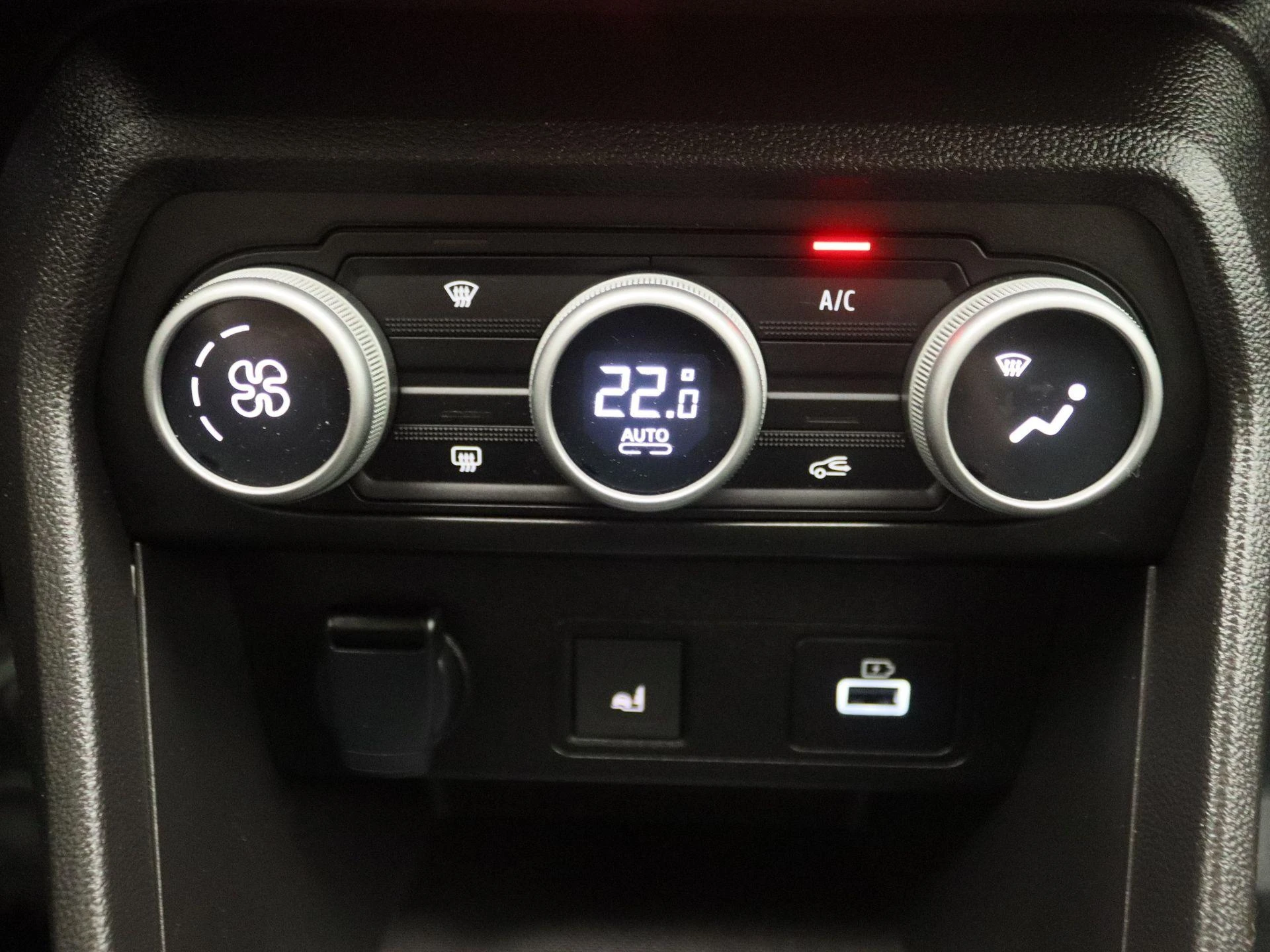 Dacia-Jogger-image-9