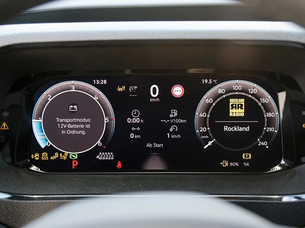Volkswagen-Caddy-image-14
