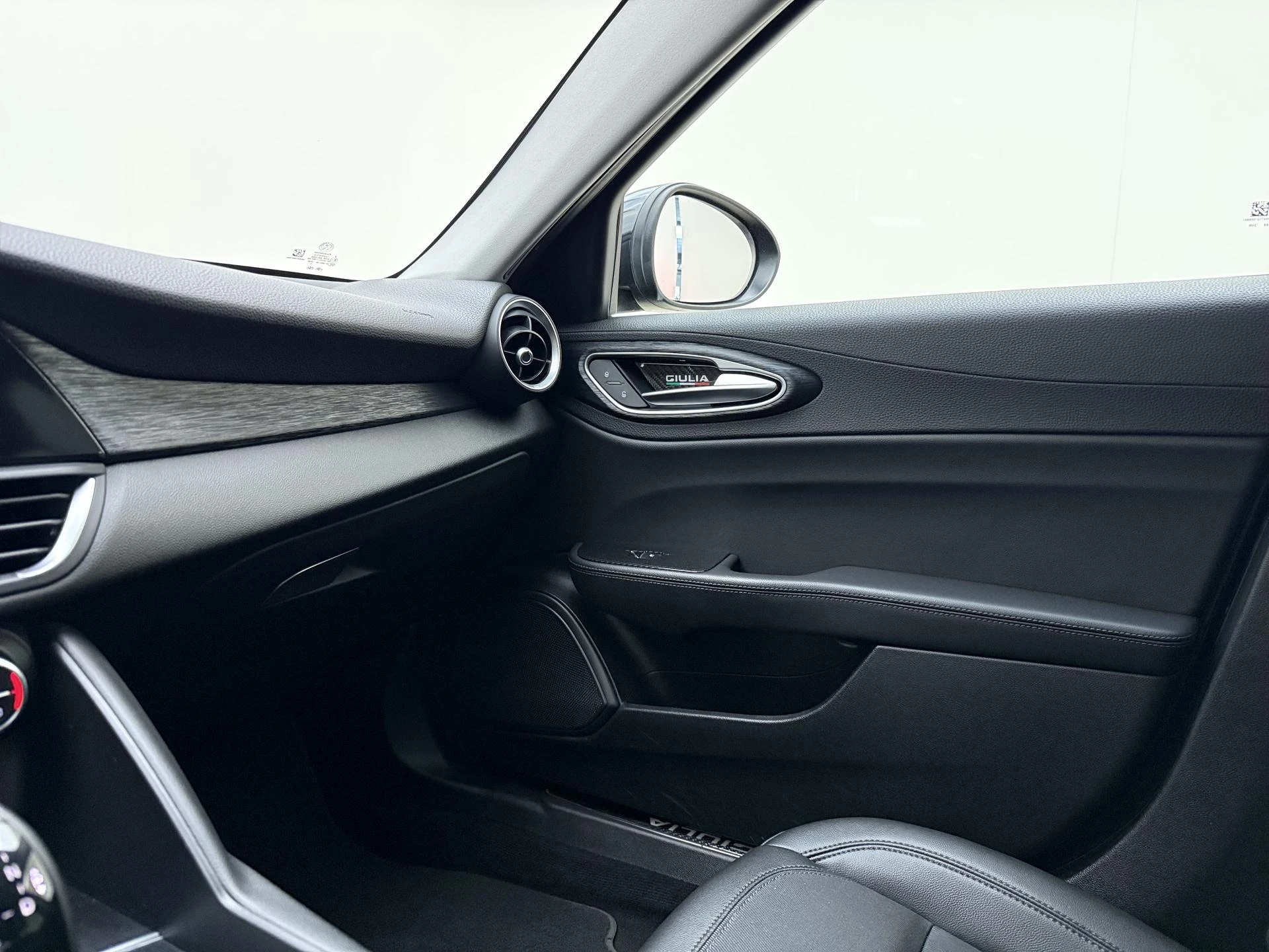 Alfa Romeo-Giulia-image-22
