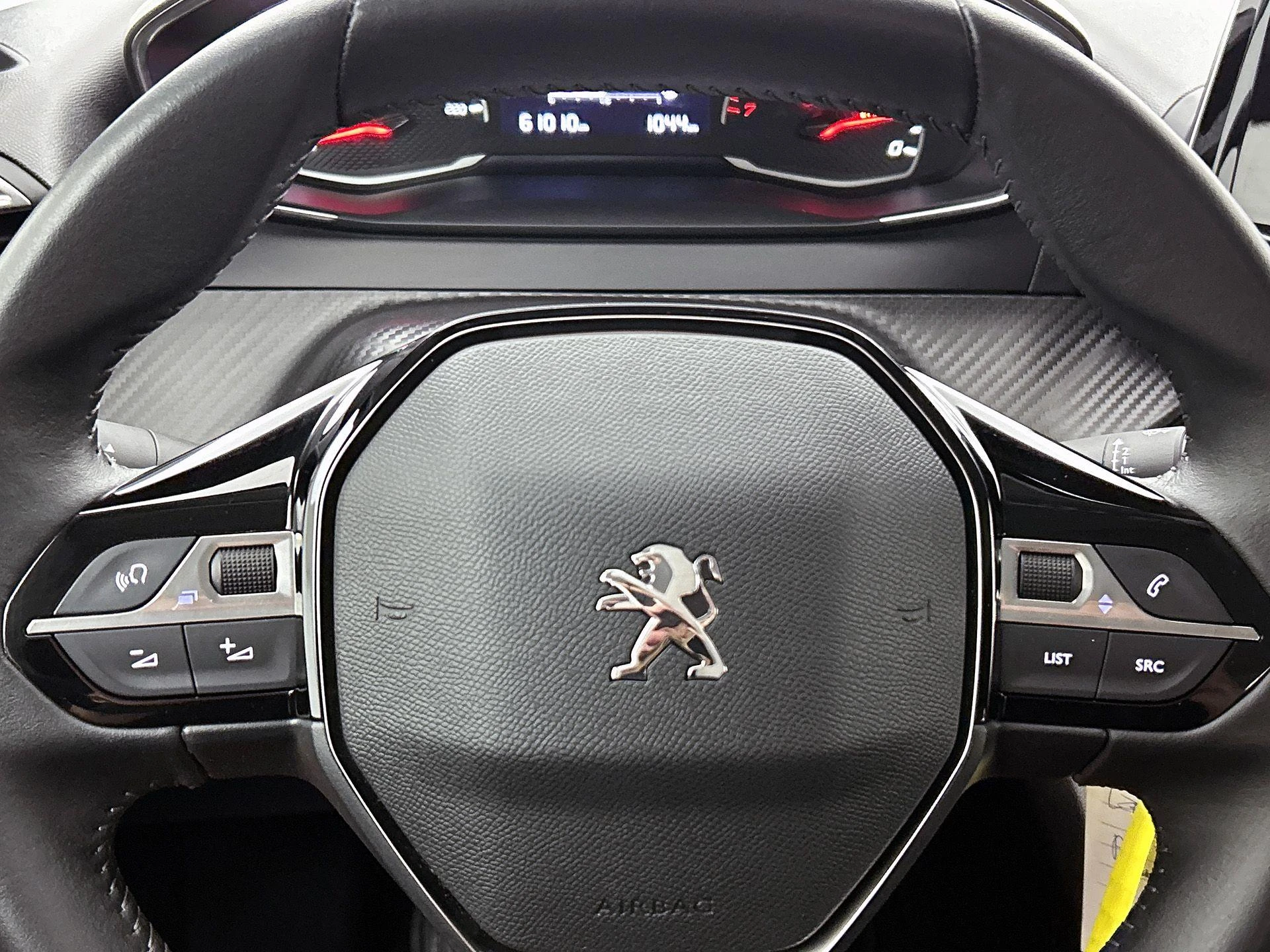 Peugeot-208-image-26