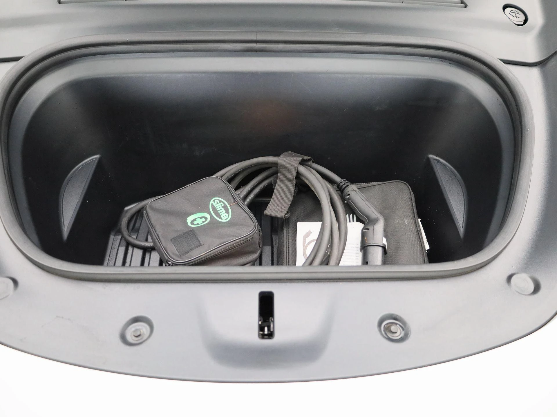 Tesla-Model Y-image-36