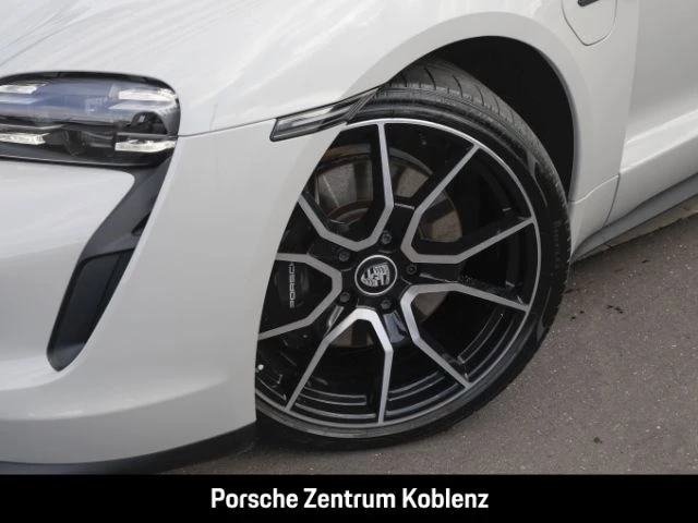 Porsche Taycan Sport Turismo s