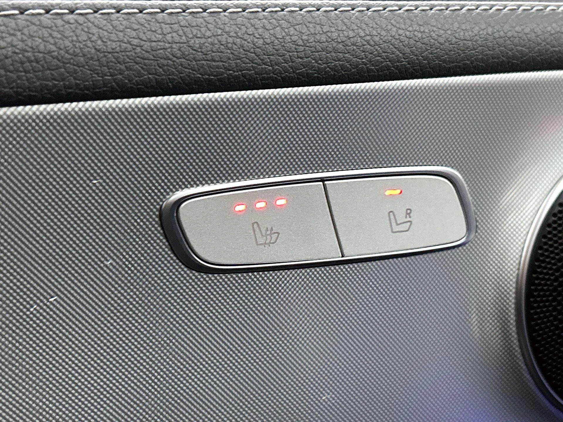 Mercedes-Benz-E-Klasse-image-7