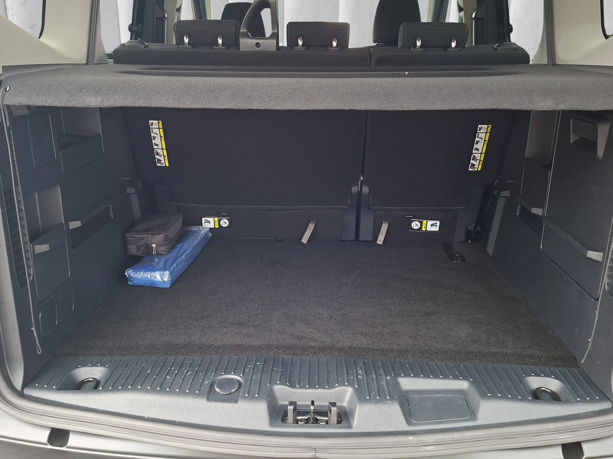 Ford-Tourneo Courier-image-16