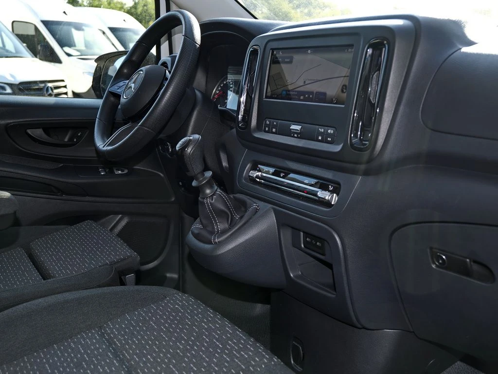 Mercedes-Benz-Vito 116-image-9