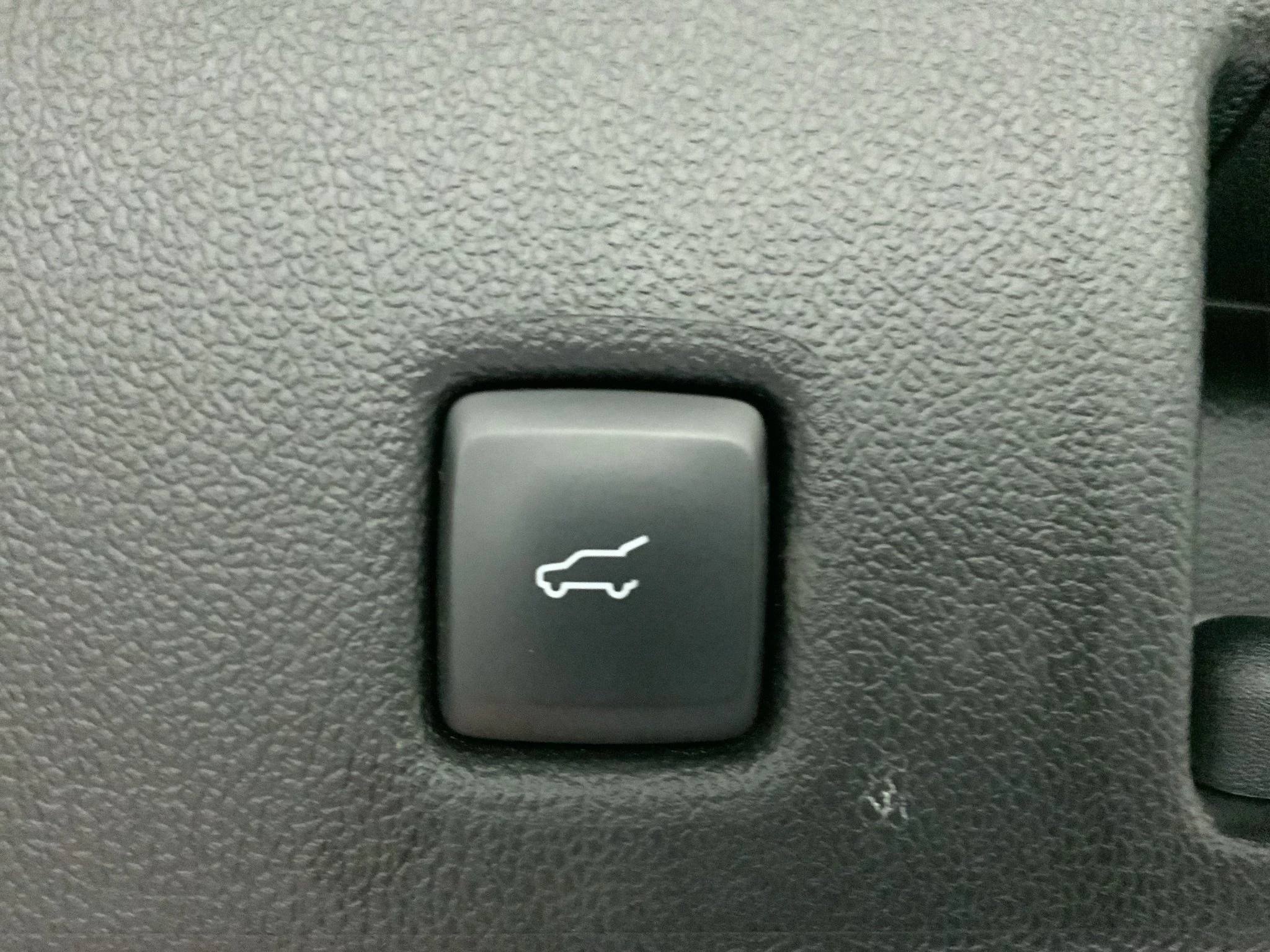 Ford-Kuga-image-24