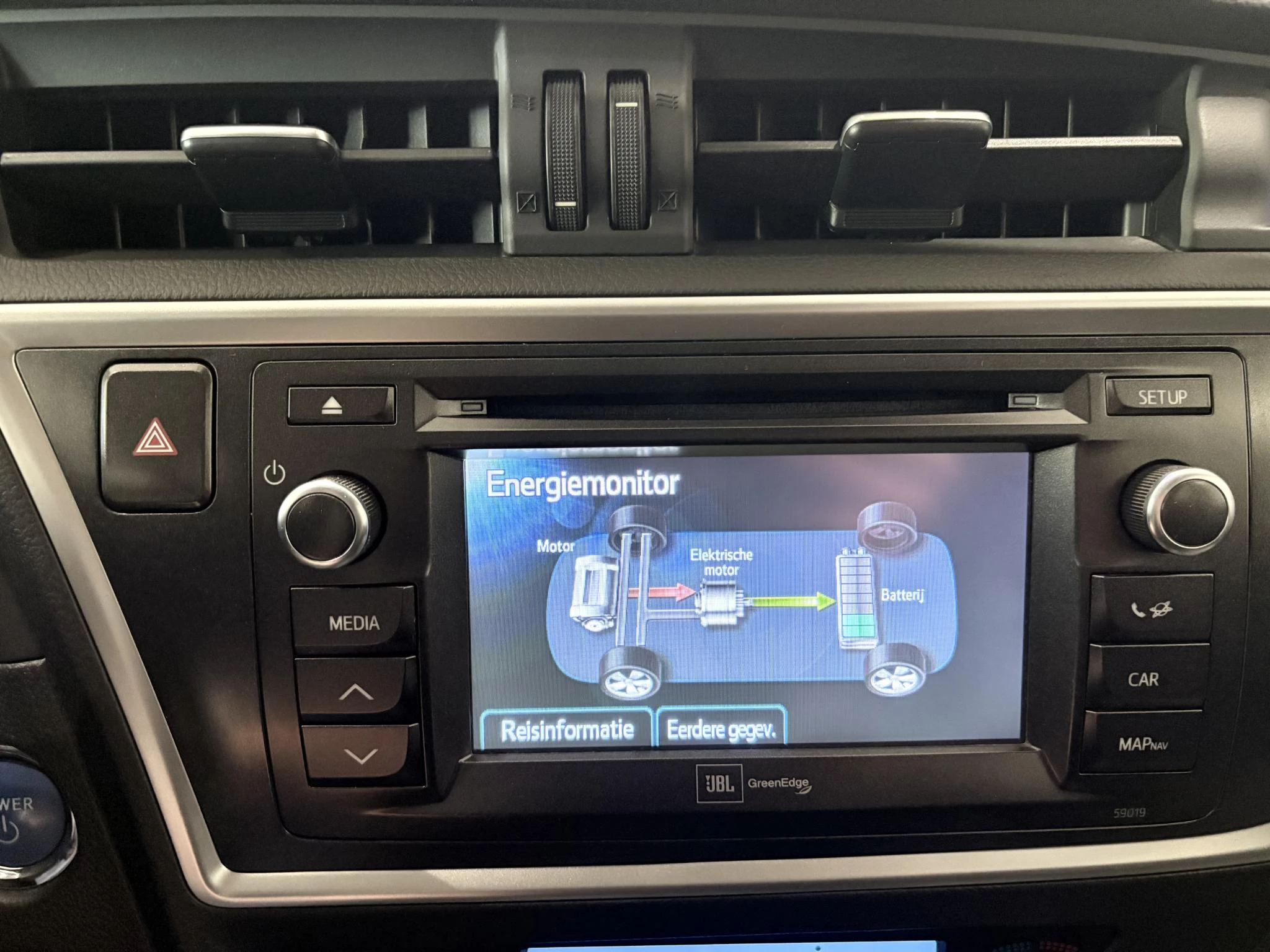 Toyota-Auris-image-20